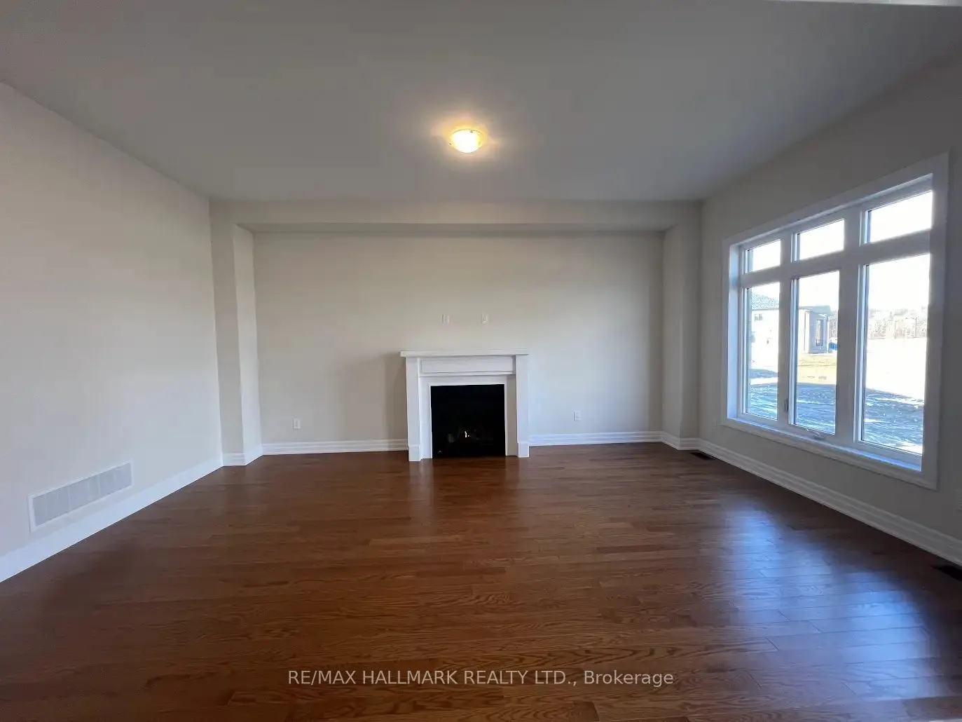 22 Sunny Acre Cres