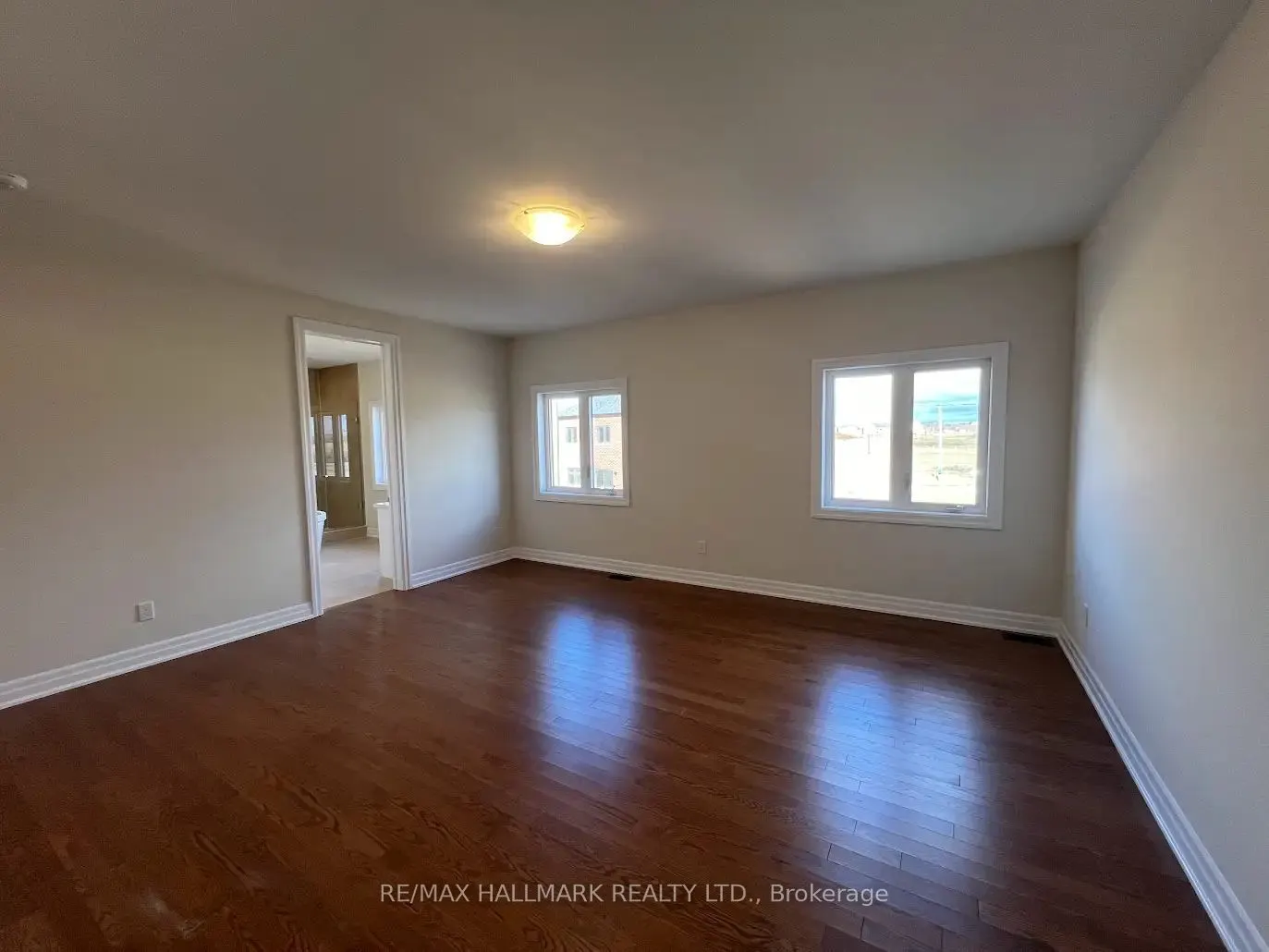 22 Sunny Acre Cres