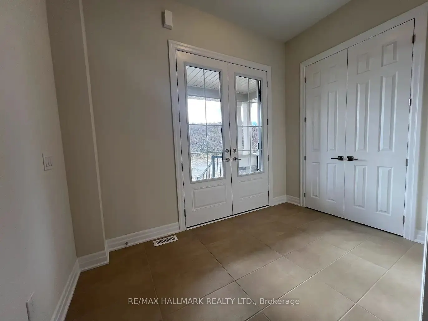 22 Sunny Acre Cres