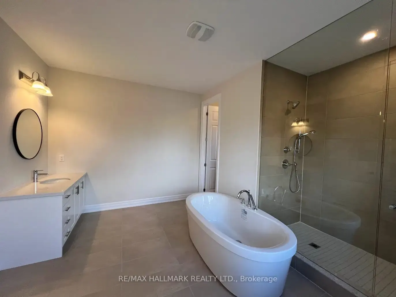 22 Sunny Acre Cres