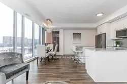 9600 yonge St N, #611