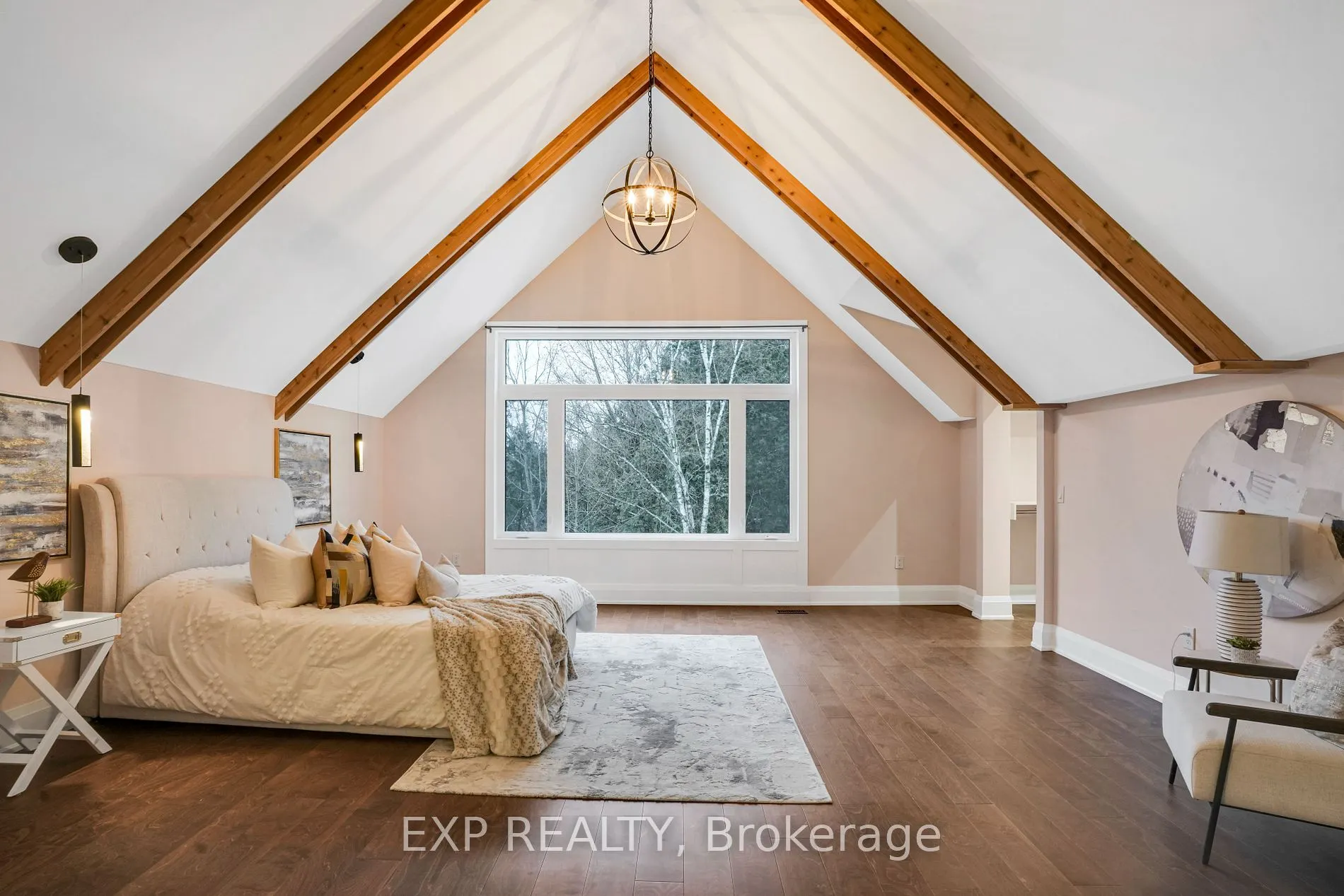 15 Glenview Heights Lane