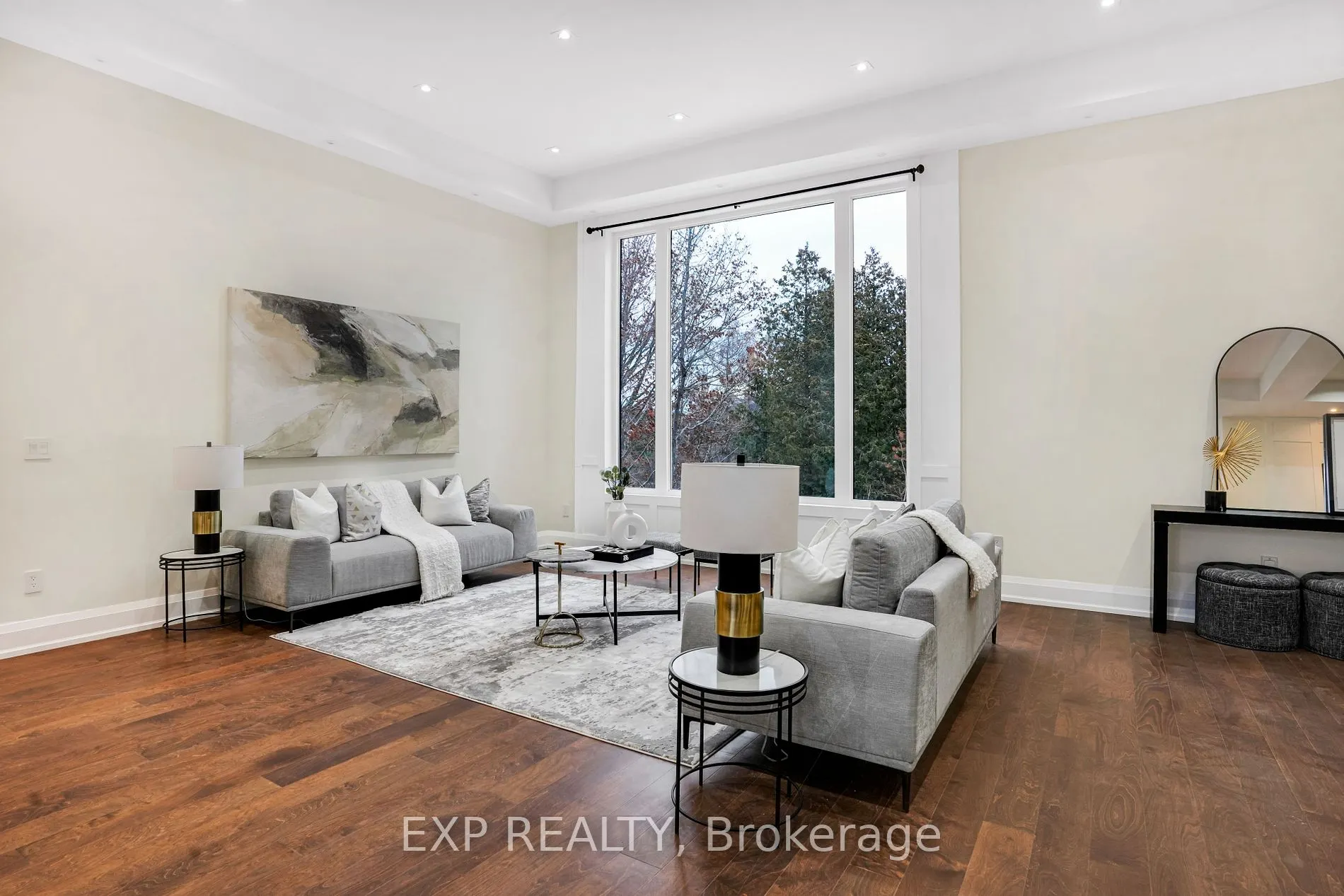 15 Glenview Heights Lane