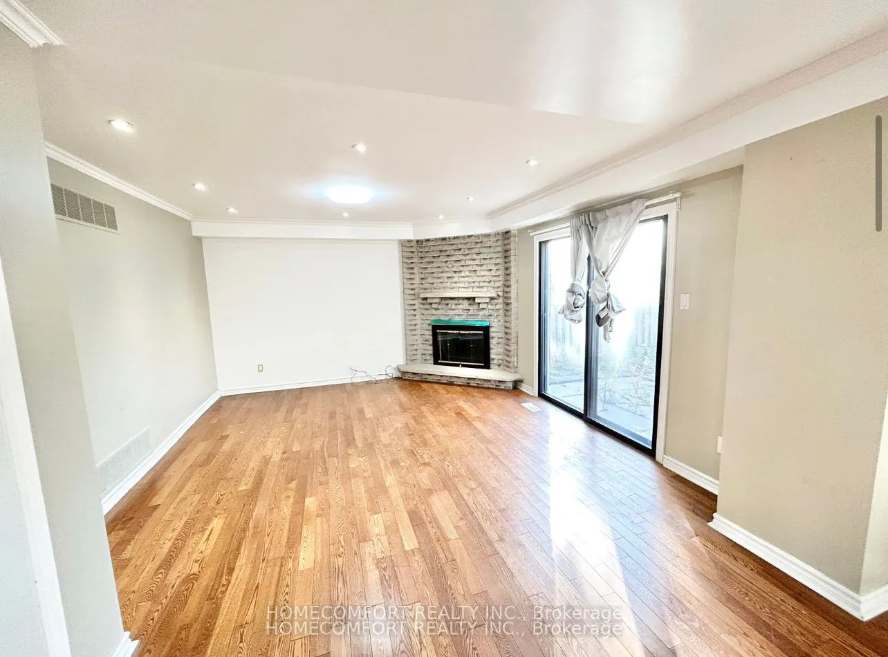 28 Coppard Ave, #Upper