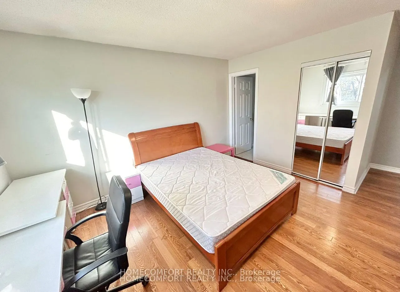28 Coppard Ave, #Upper