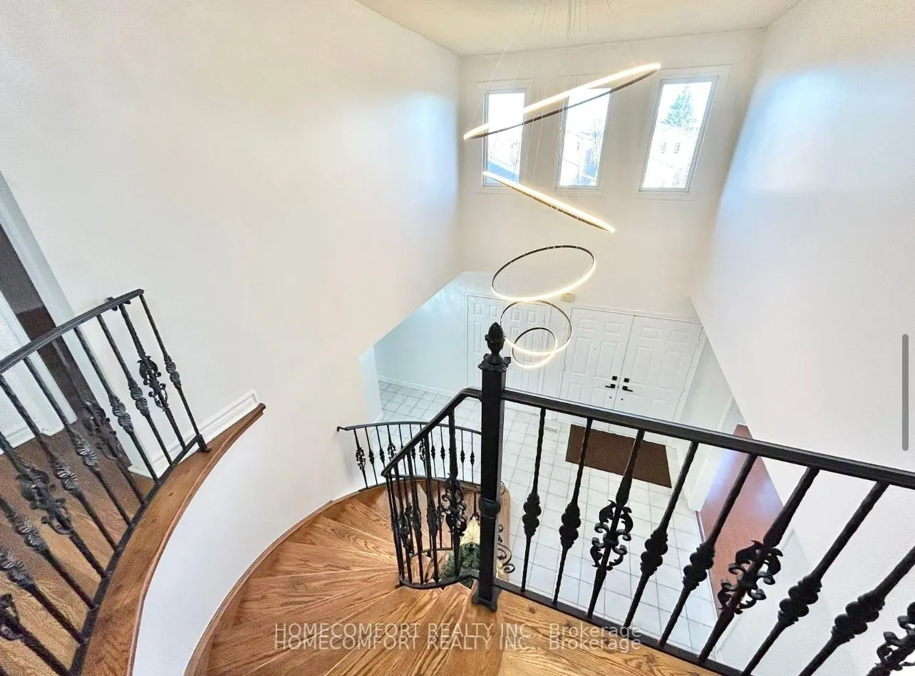 28 Coppard Ave, #Upper