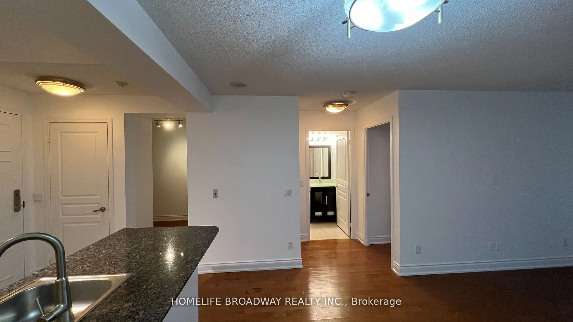 350 Red Maple Rd, #1108