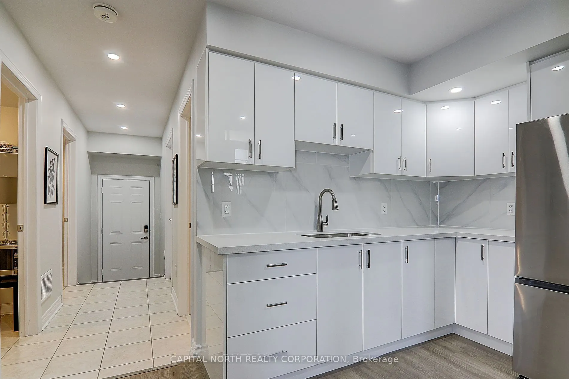 83 Grand Trunk Ave