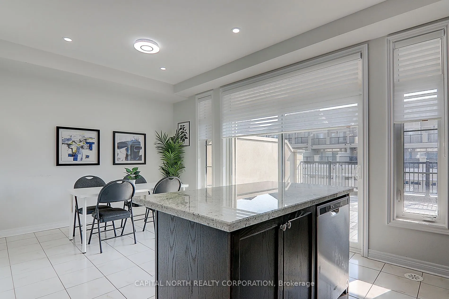 83 Grand Trunk Ave