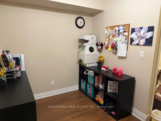 233 South Park Rd, #501