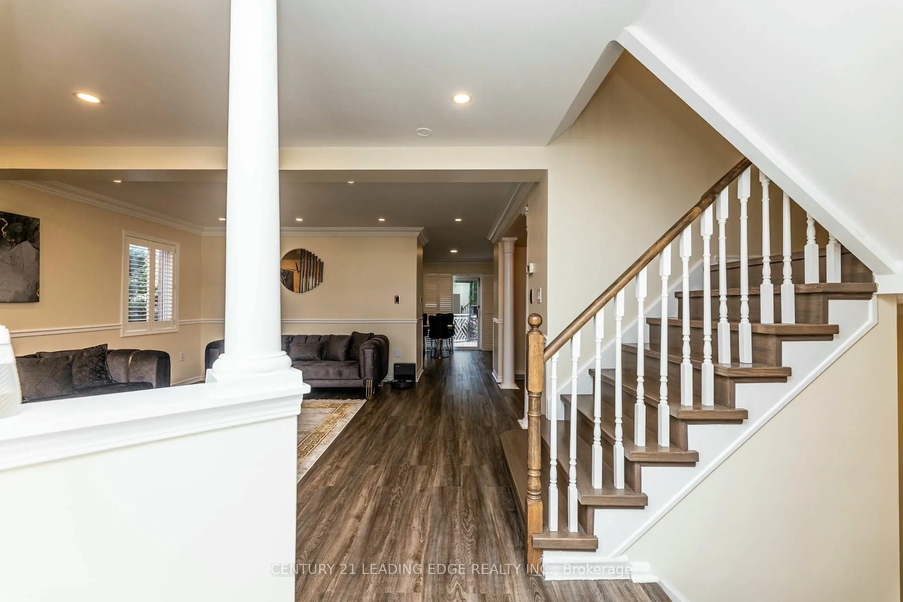 38 Roughley St