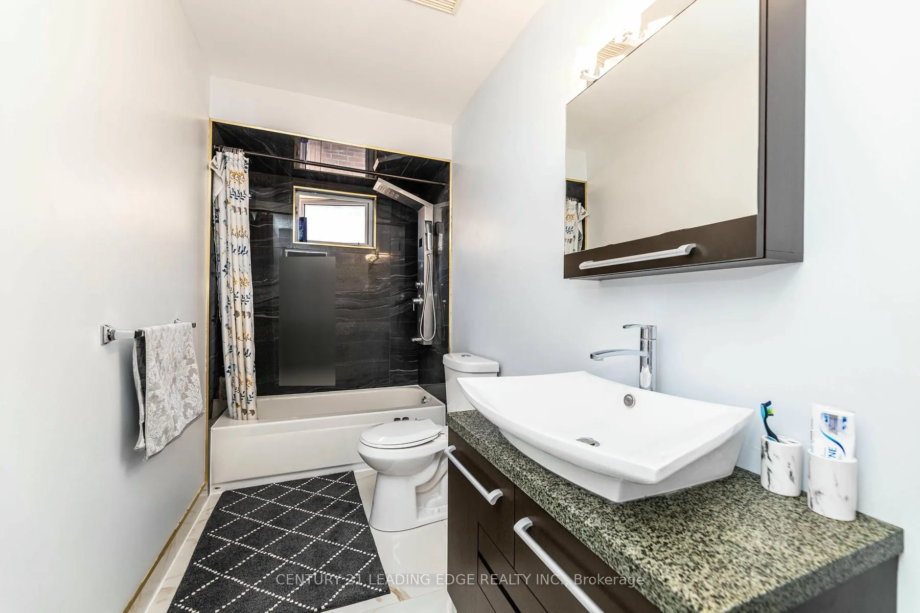 38 Roughley St