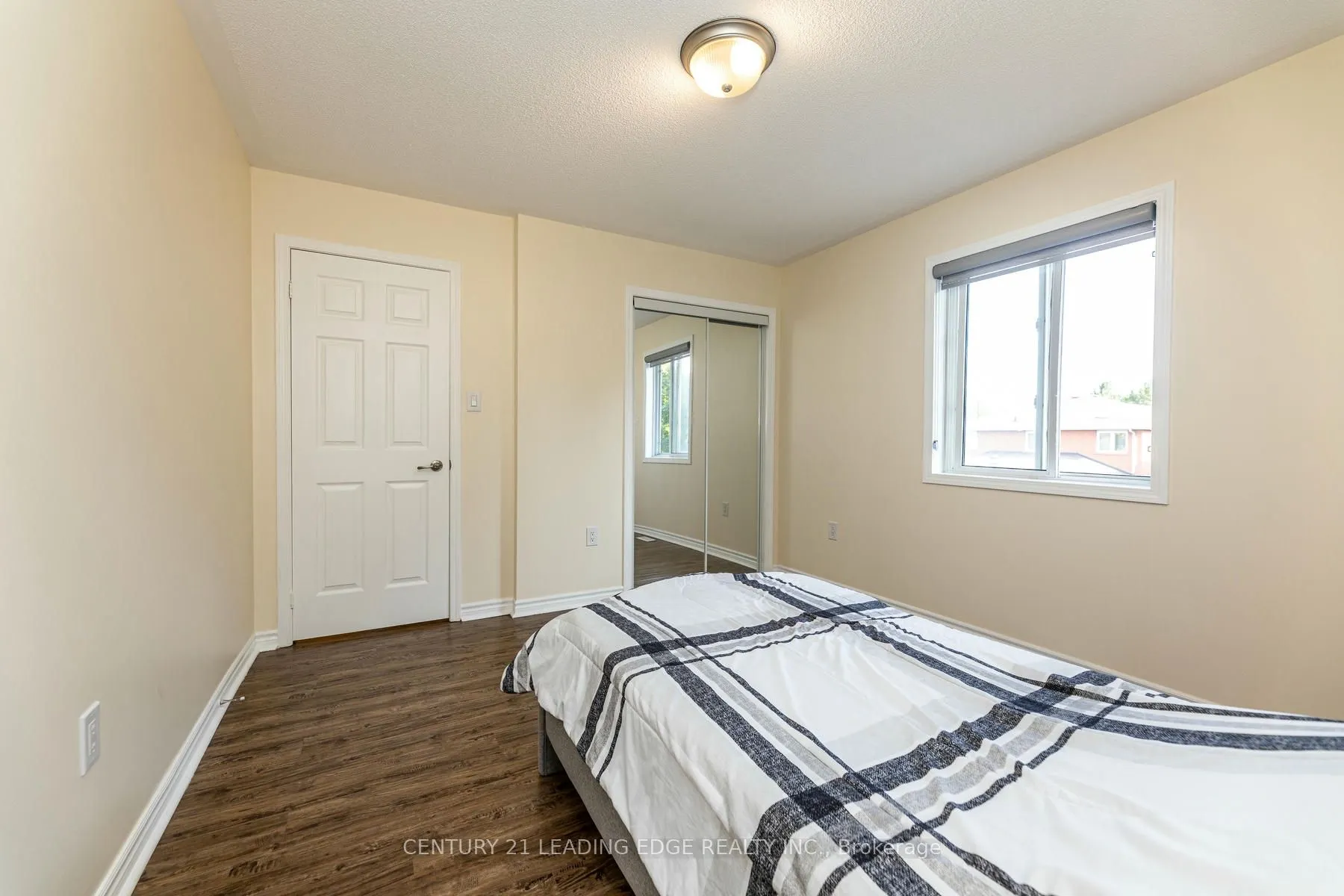 38 Roughley St