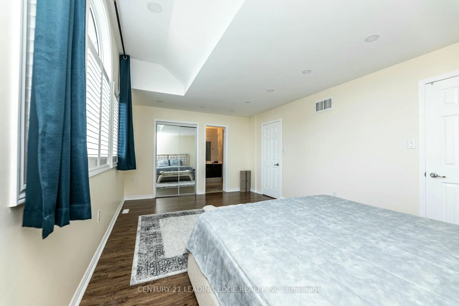 38 Roughley St