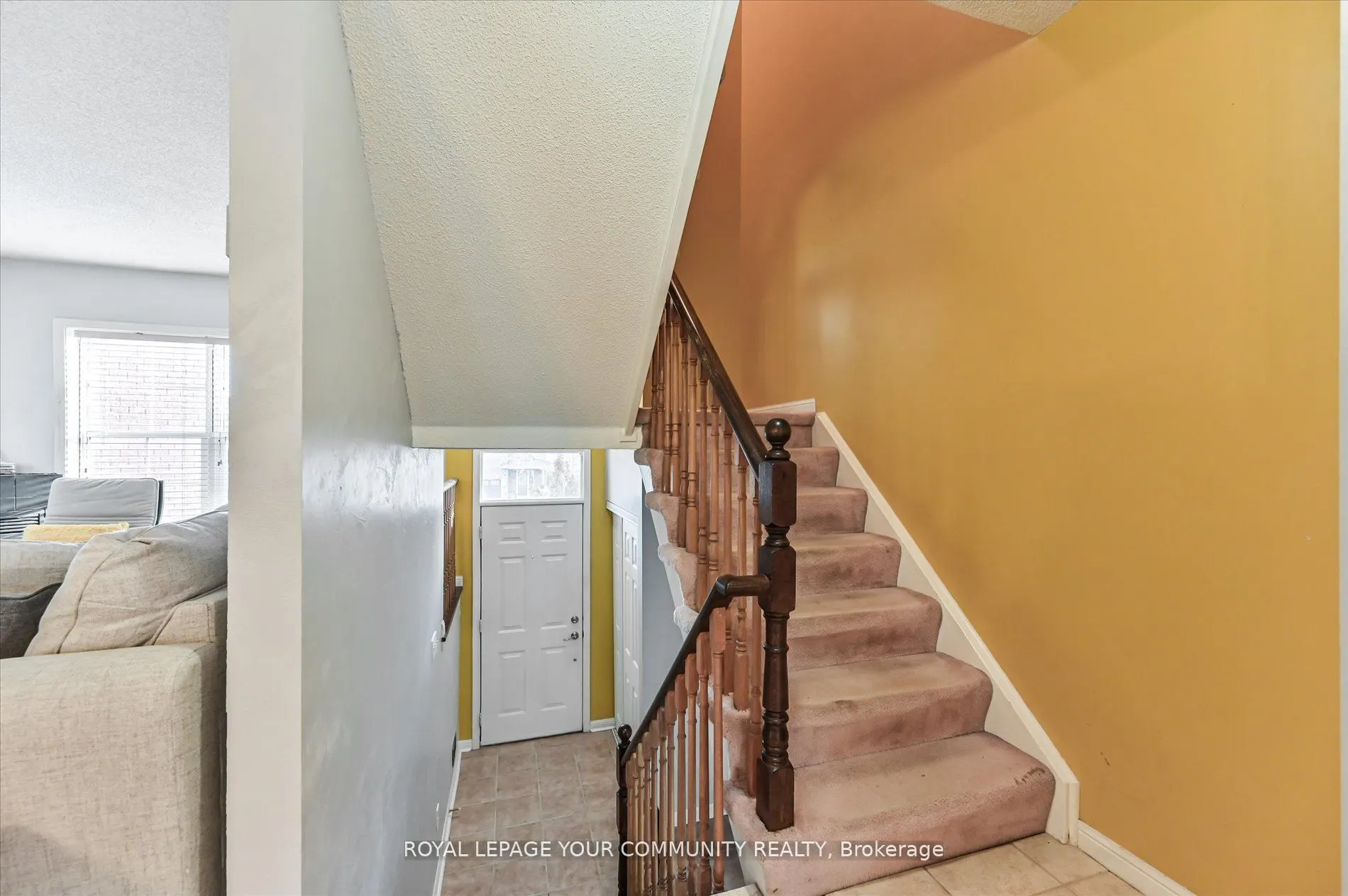 541 Bondi Ave