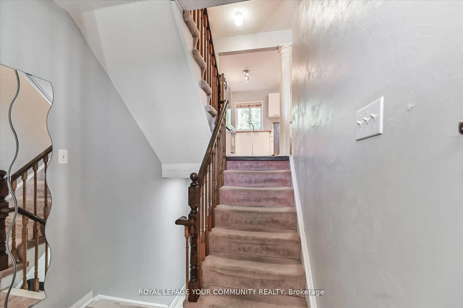 541 Bondi Ave