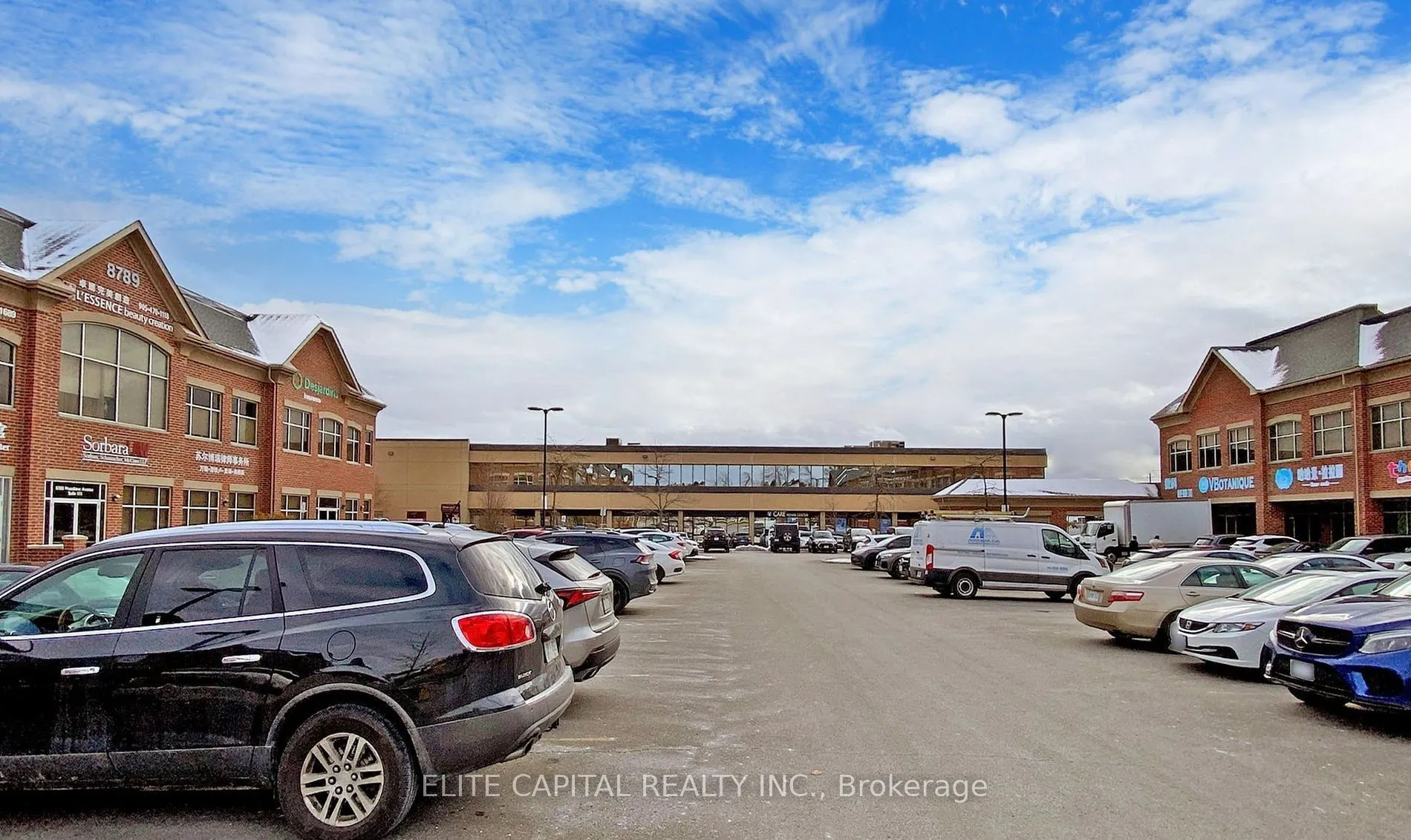 8787 Woodbine Ave, #221