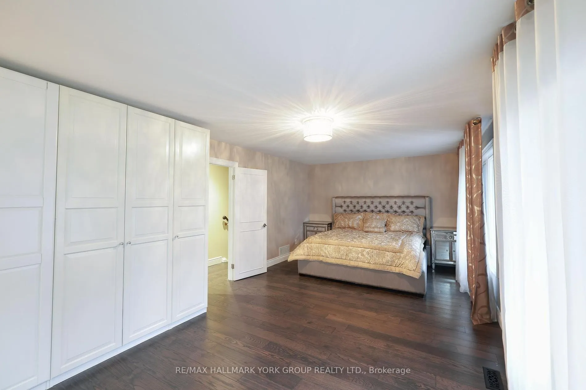 225 Patricia Dr