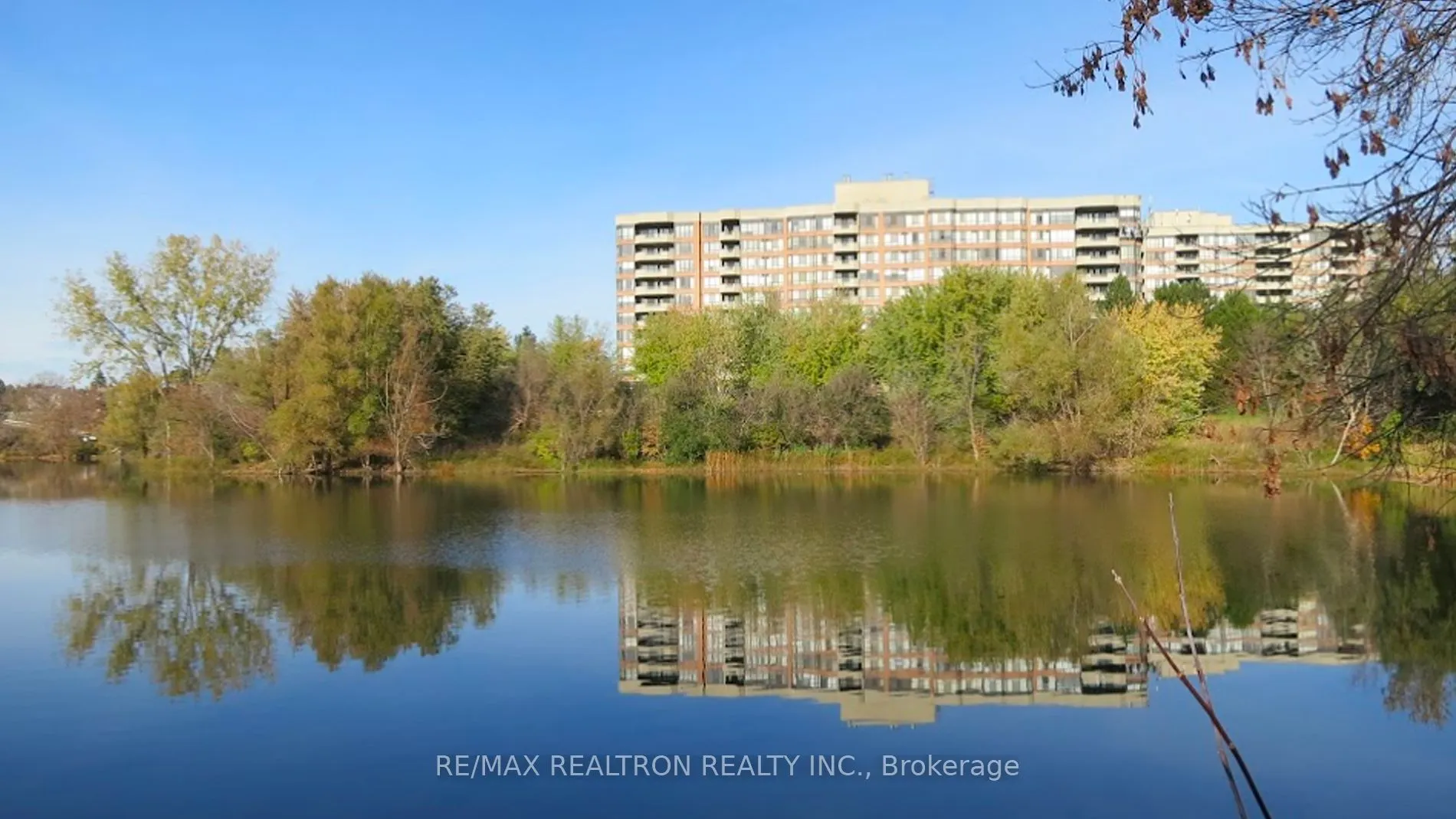 610 Bullock Dr, #1015