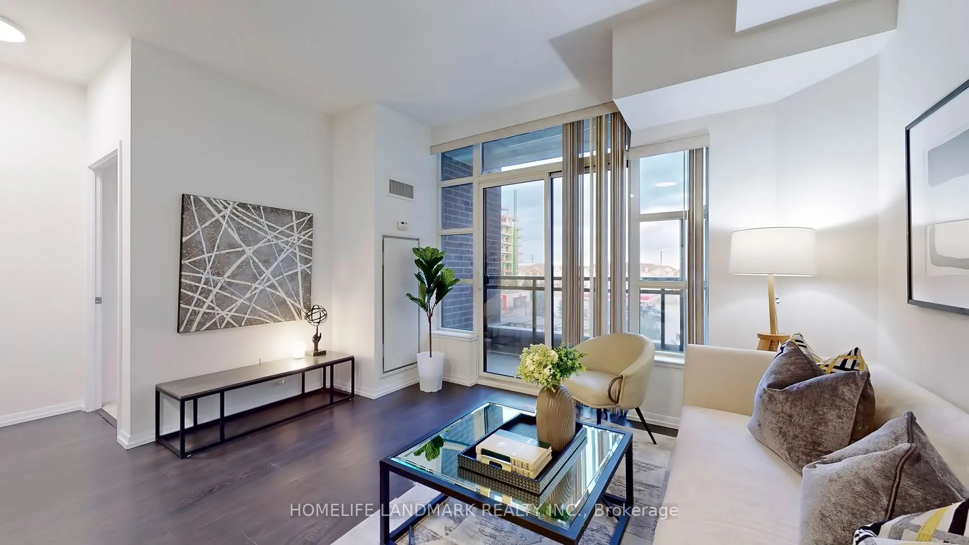 540 Bur Oak Ave, #340