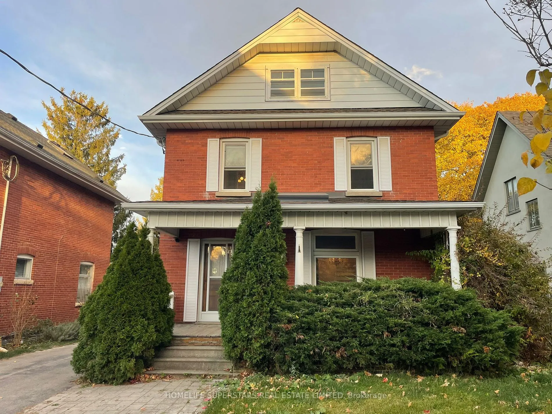 103 Arden Ave