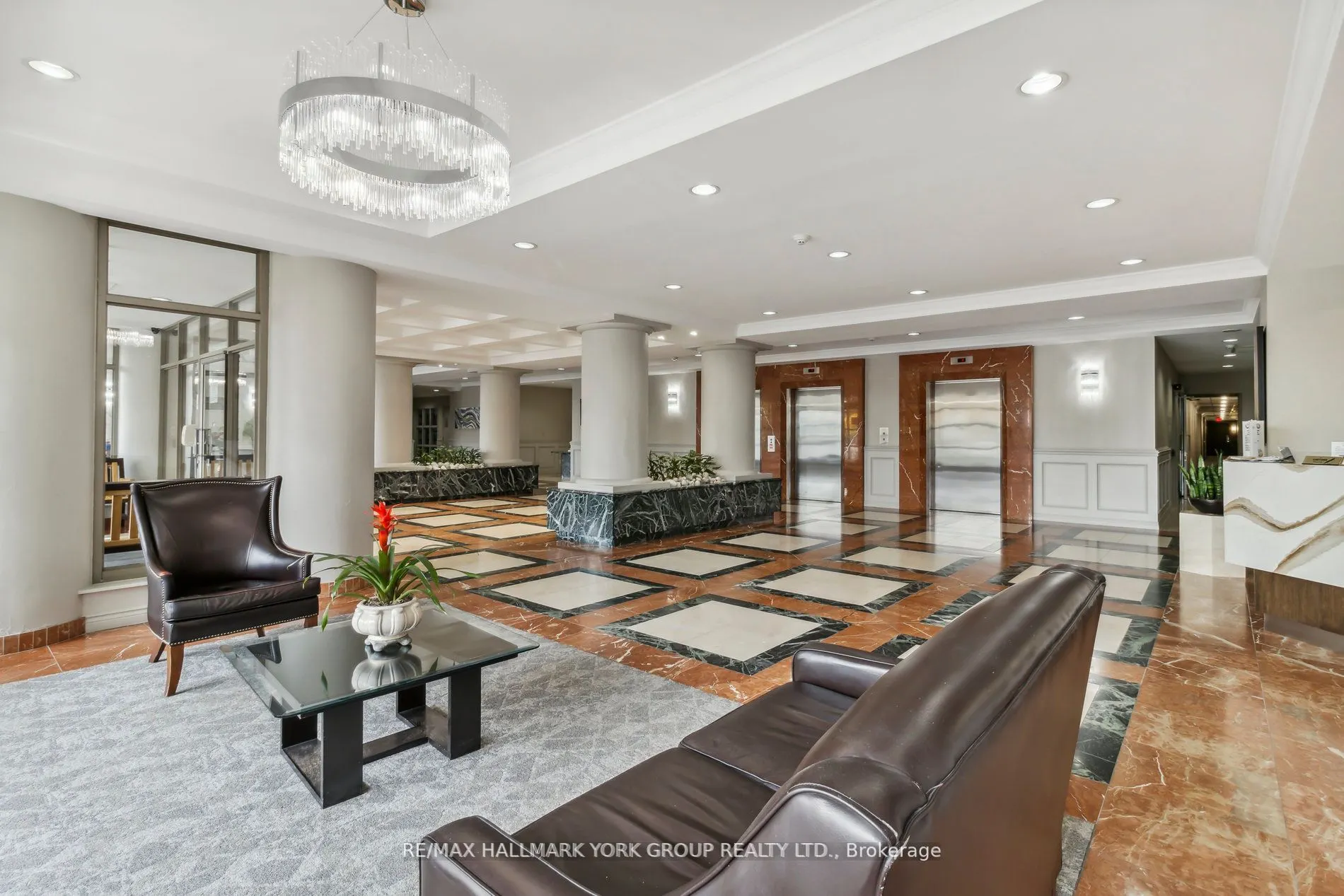 11 Townsgate Dr, #1212
