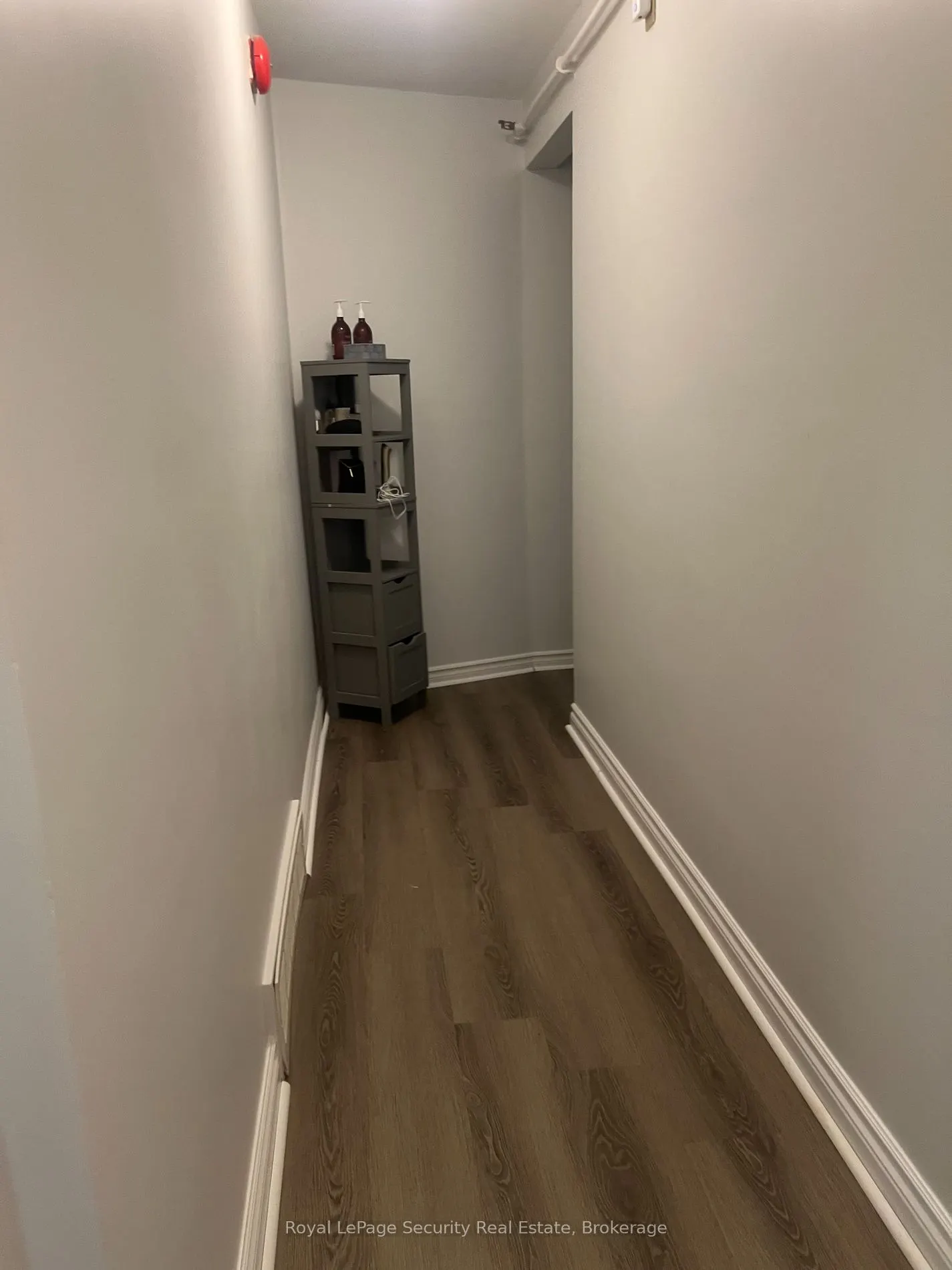 97 John St E
