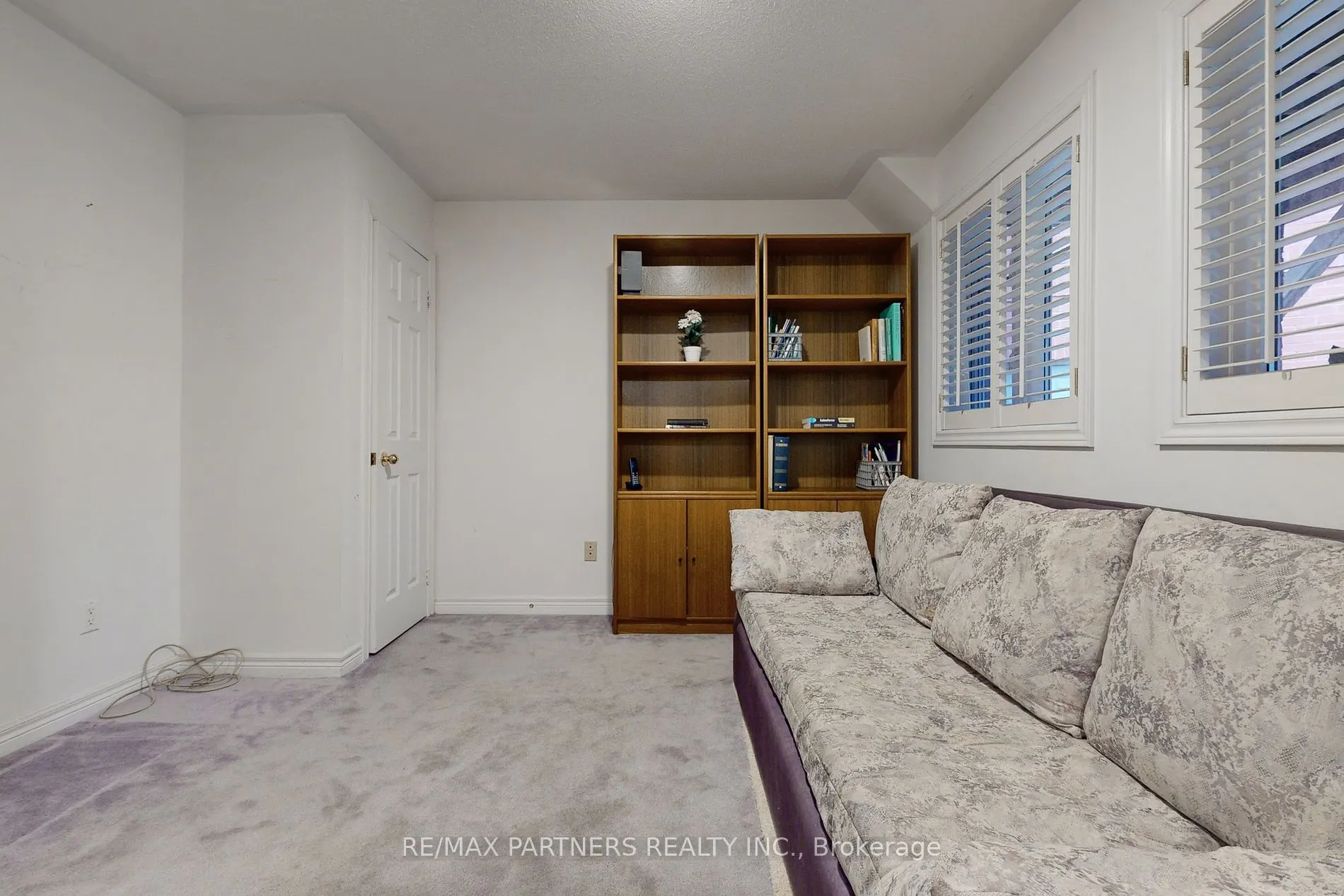 25 Crispin Crt