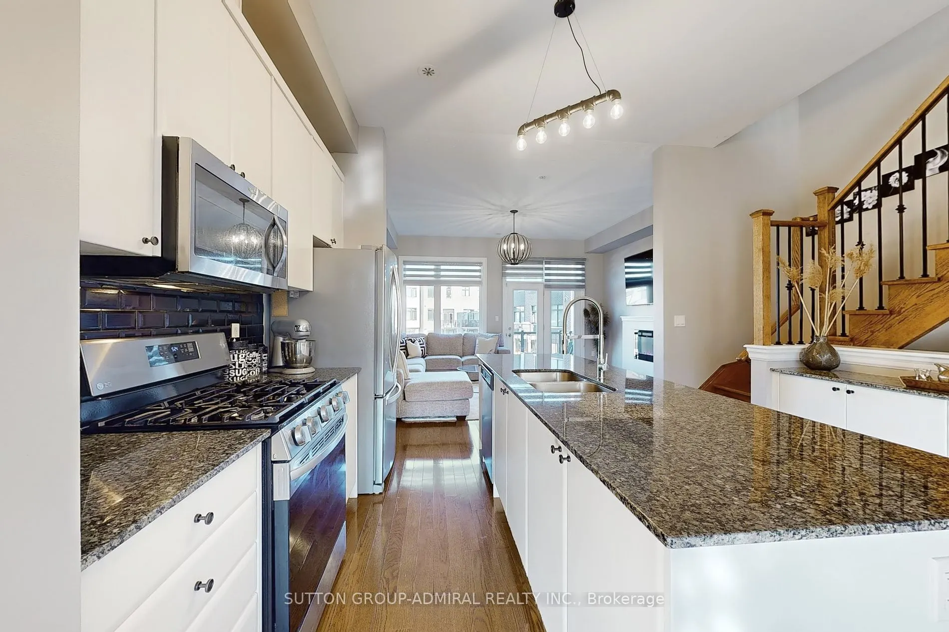 251 Thomas Cook Ave