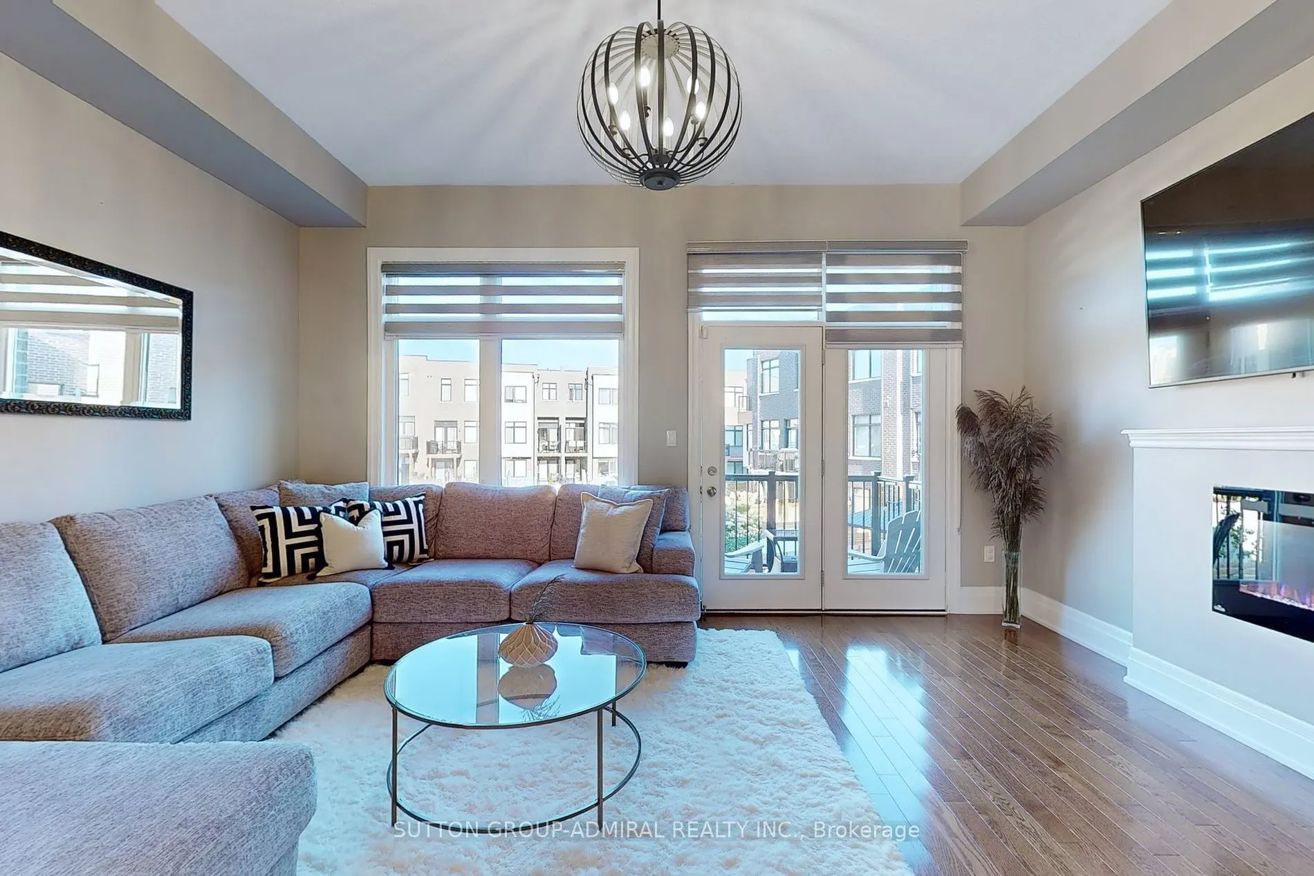 251 Thomas Cook Ave