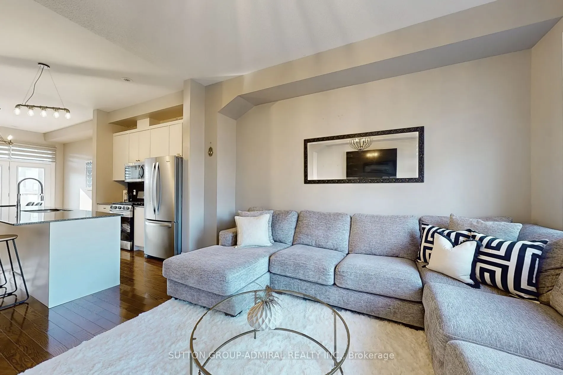 251 Thomas Cook Ave
