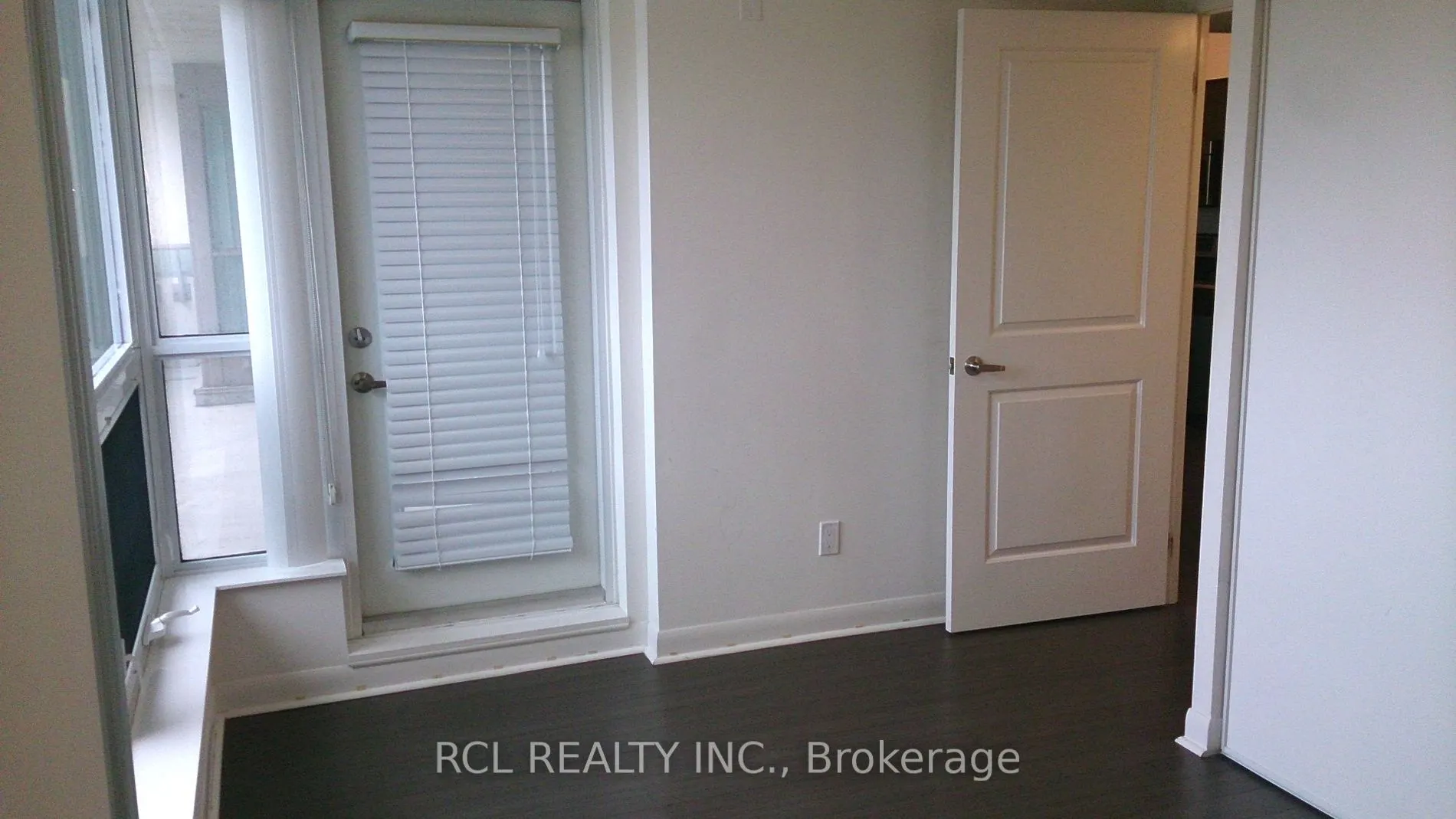 75 Norman Bethune Ave, #218