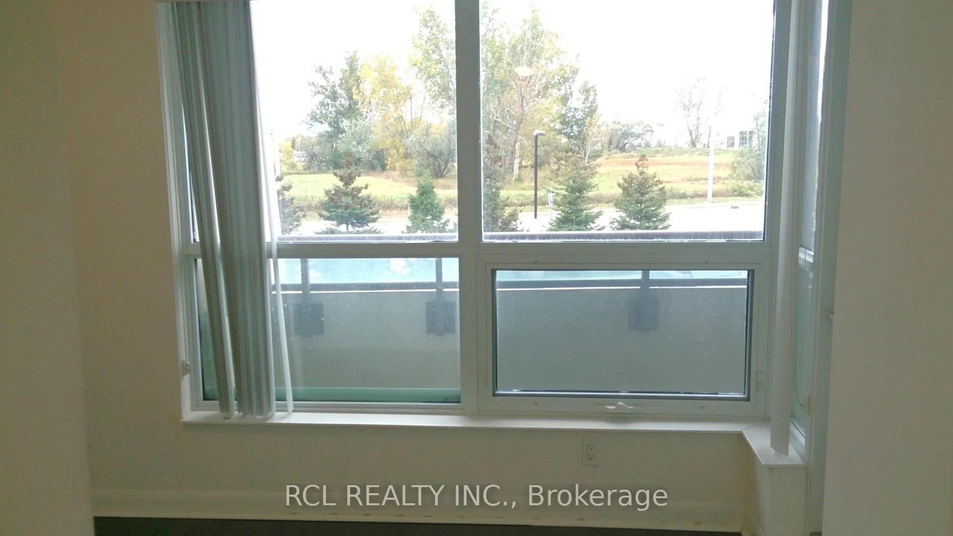 75 Norman Bethune Ave, #218