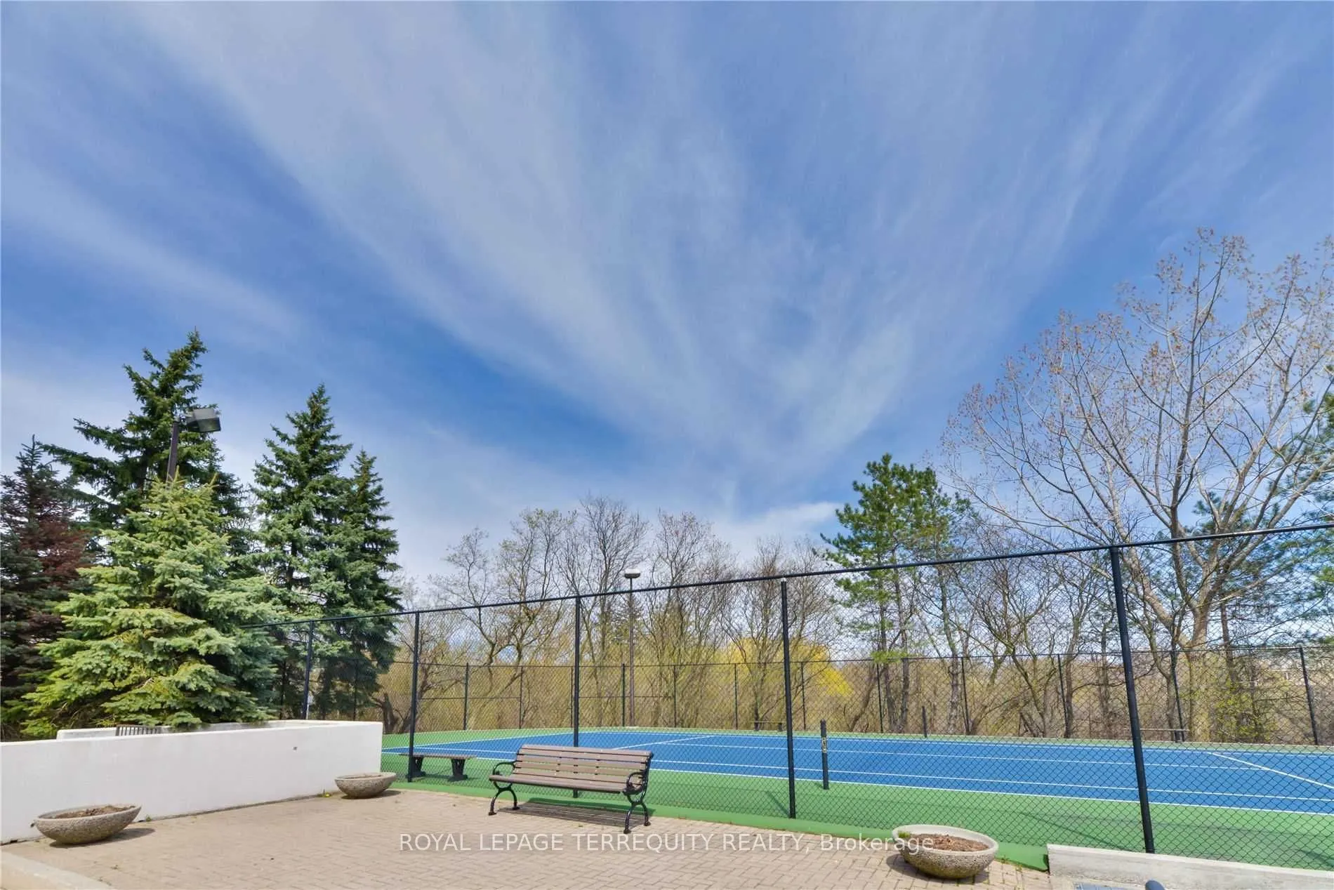 8501 Bayview Ave, #408