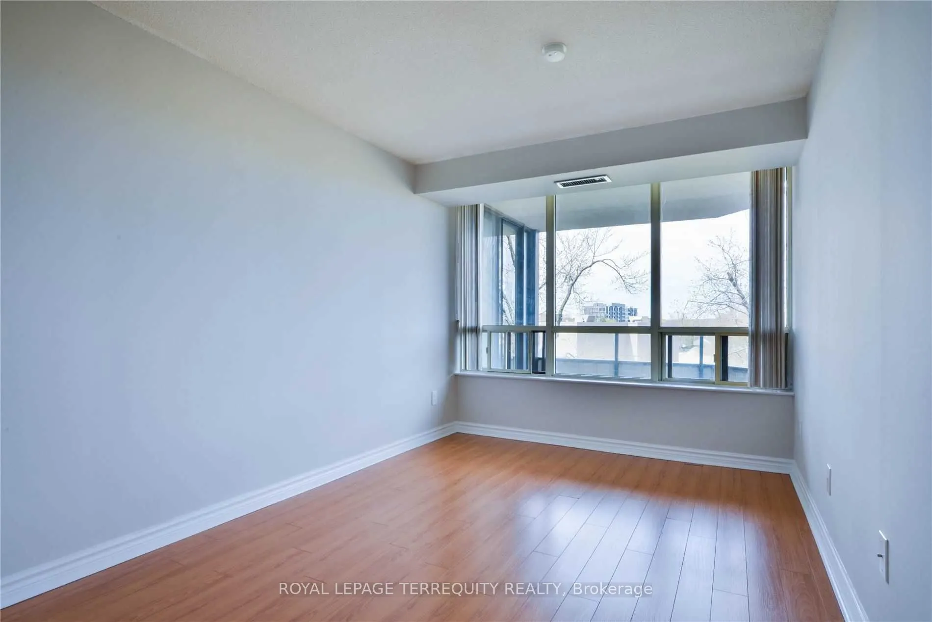 8501 Bayview Ave, #408