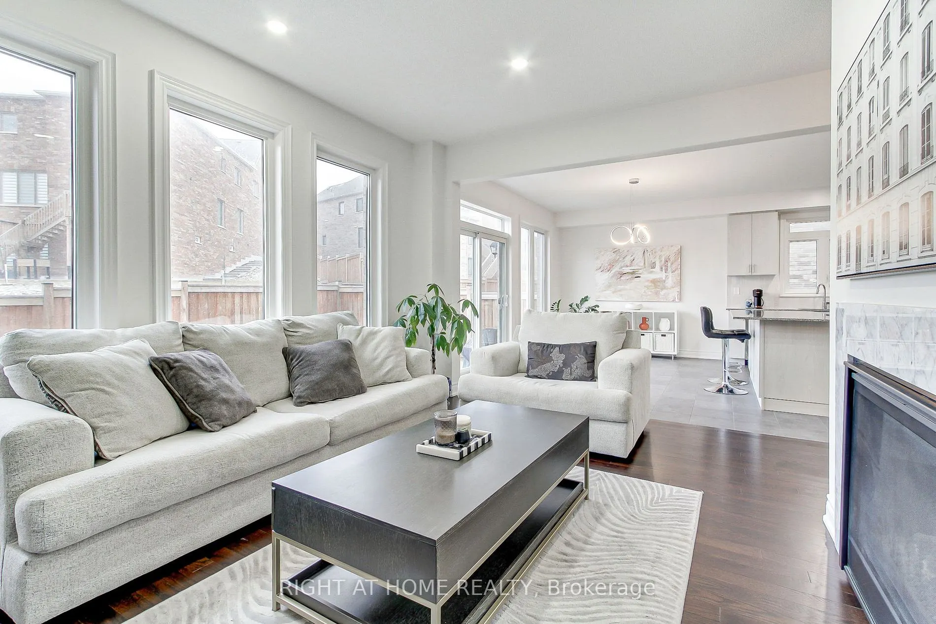 29 Pear Blossom Way