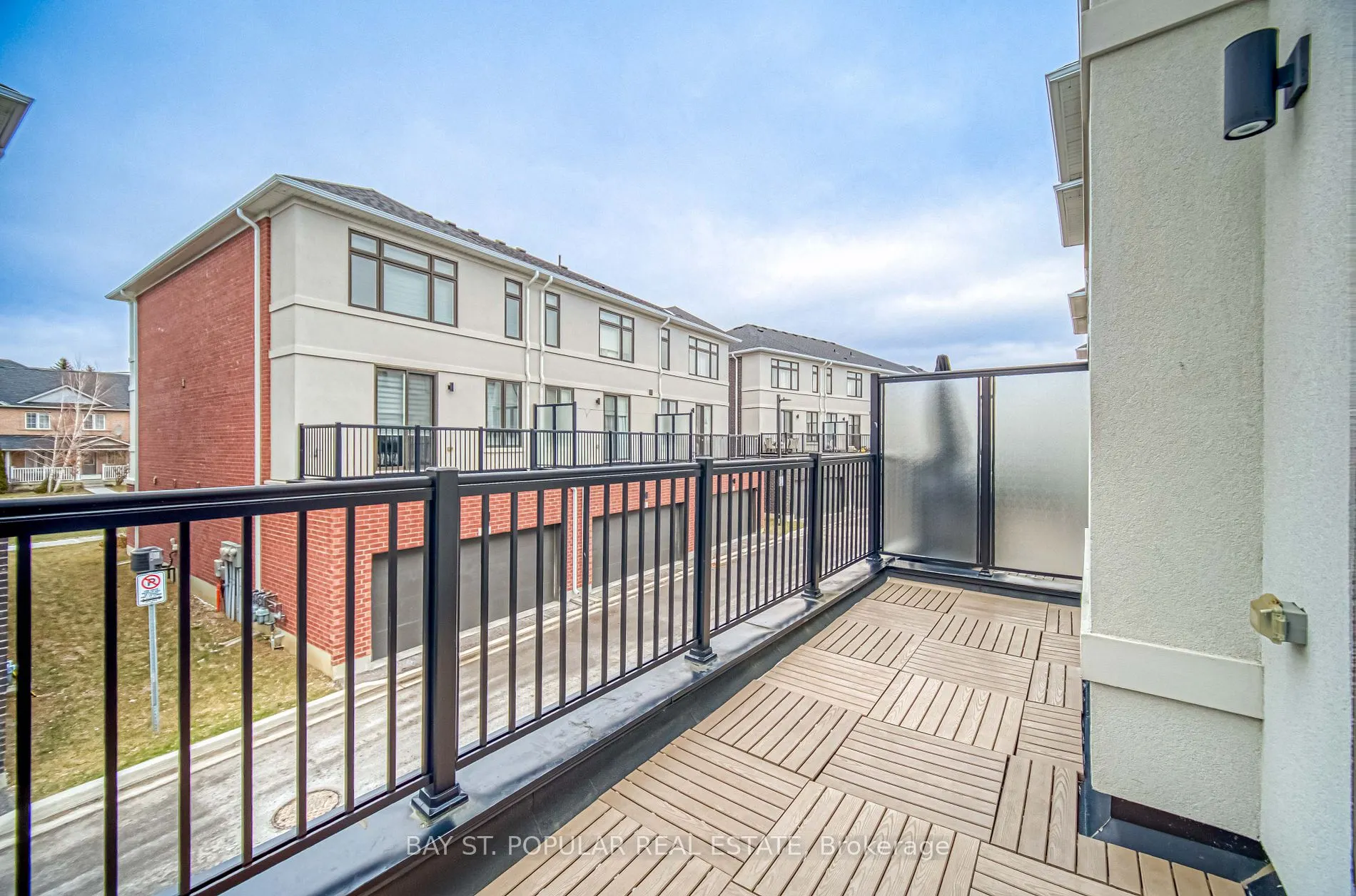 17 James Noble Lane, #106