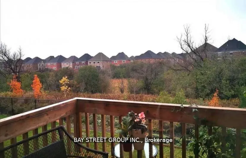 60 Elyse Crt