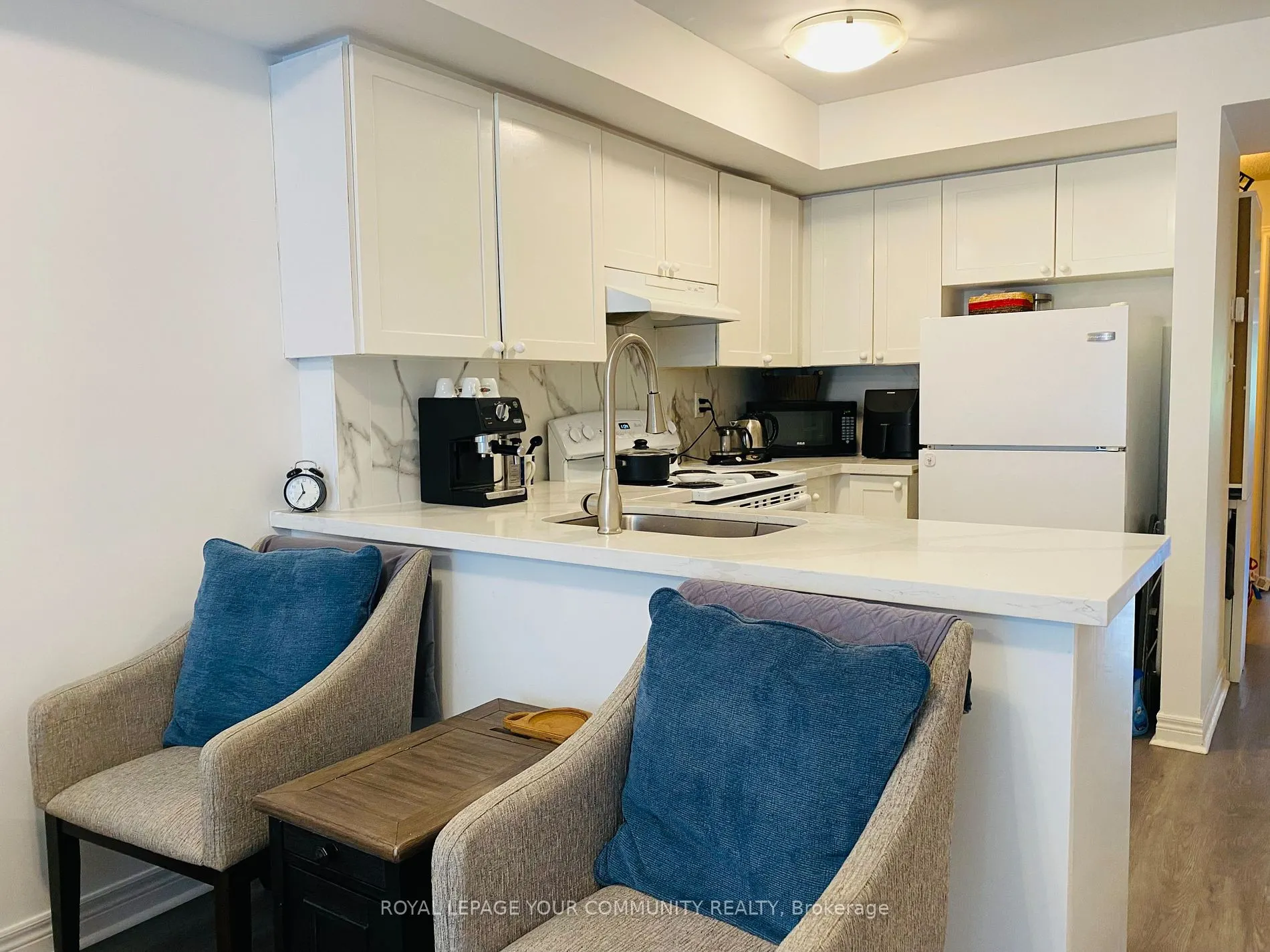 316 John St, #262