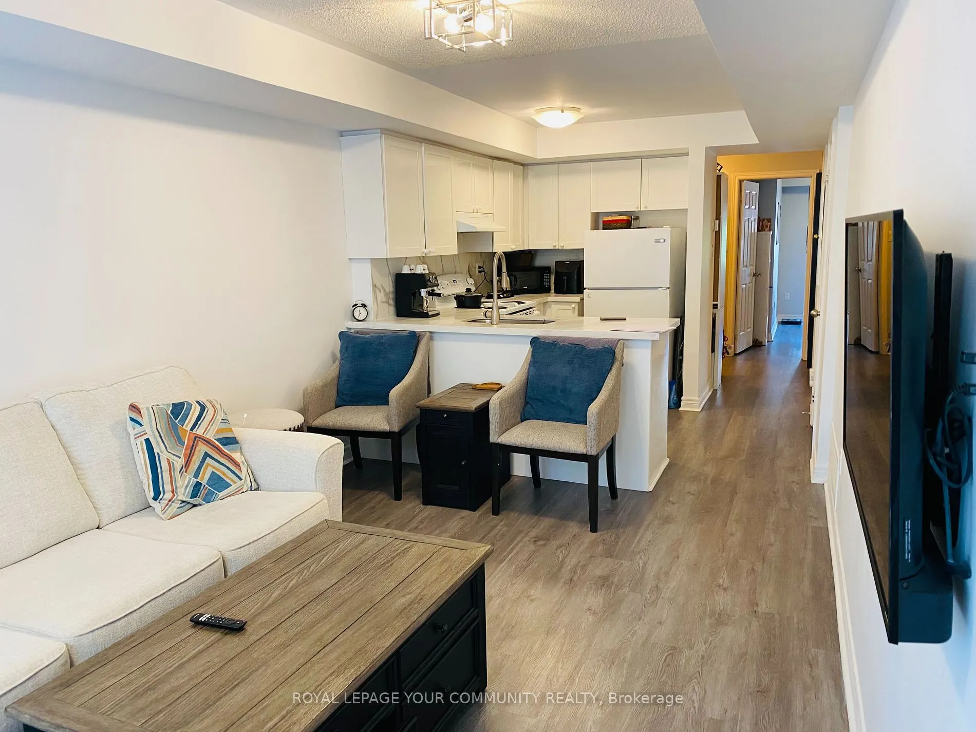 316 John St, #262