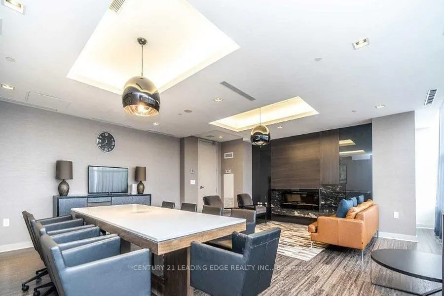55 Oneida Cres, #1208