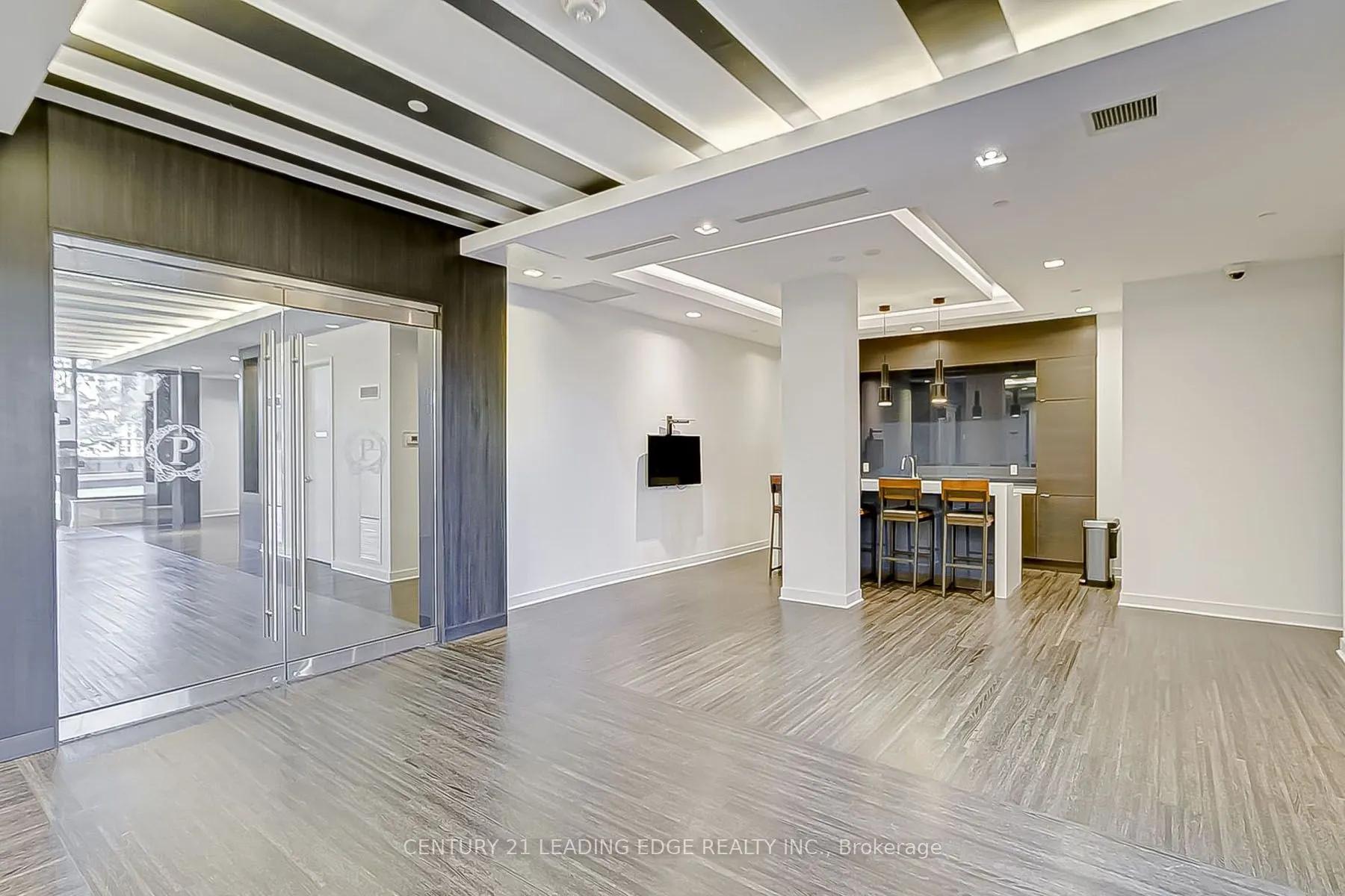 55 Oneida Cres, #1208