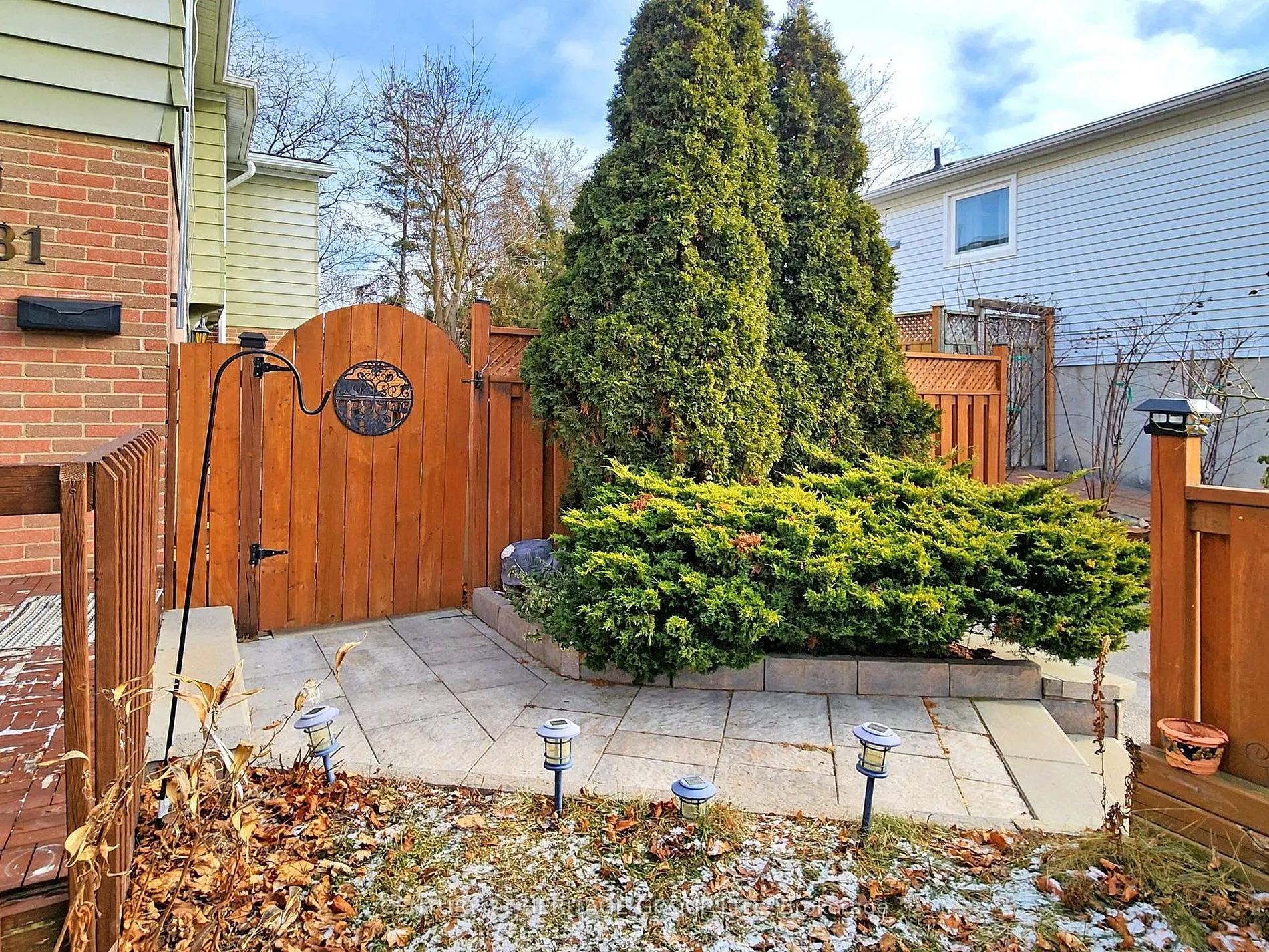 81 Lillooet Cres