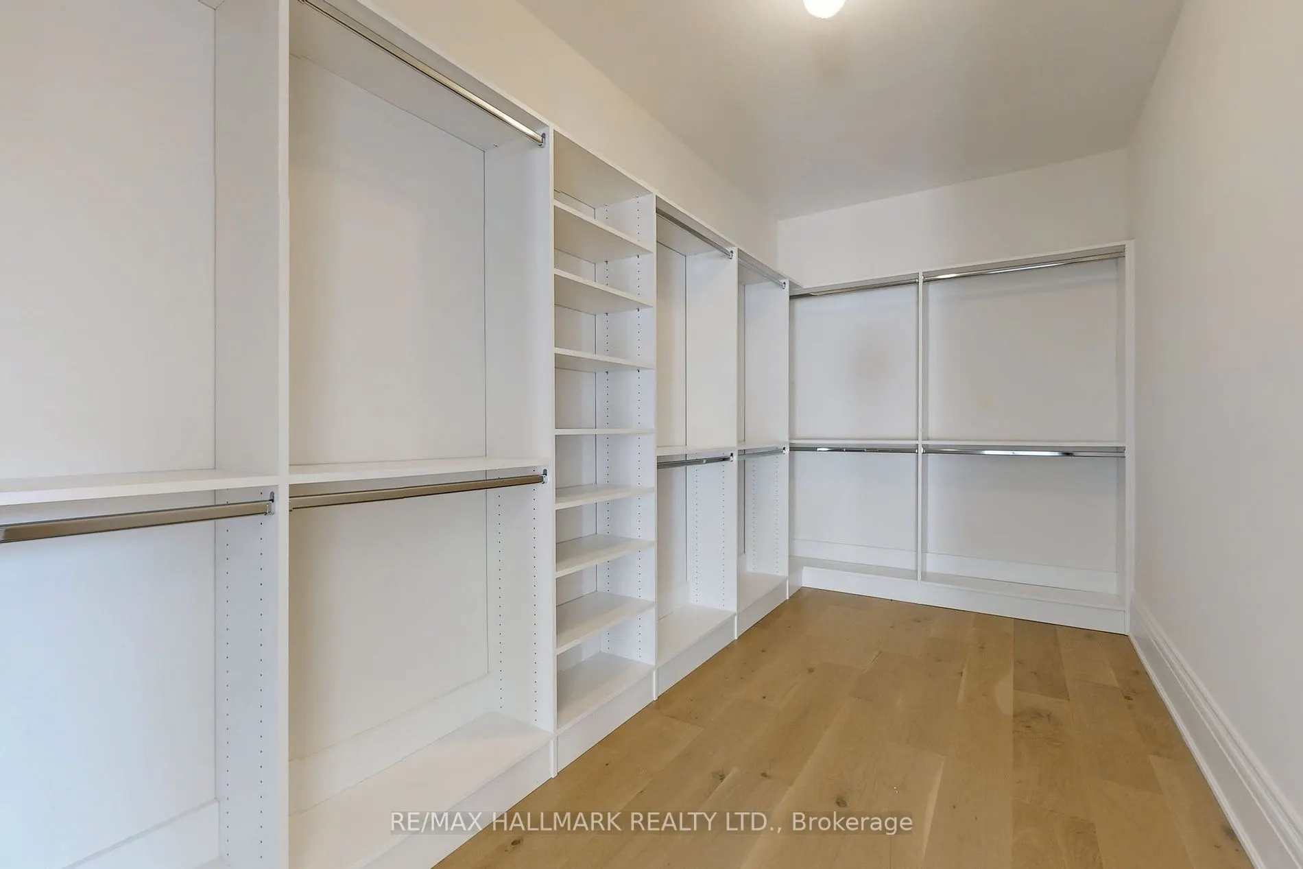 36 Royal Hill Crt