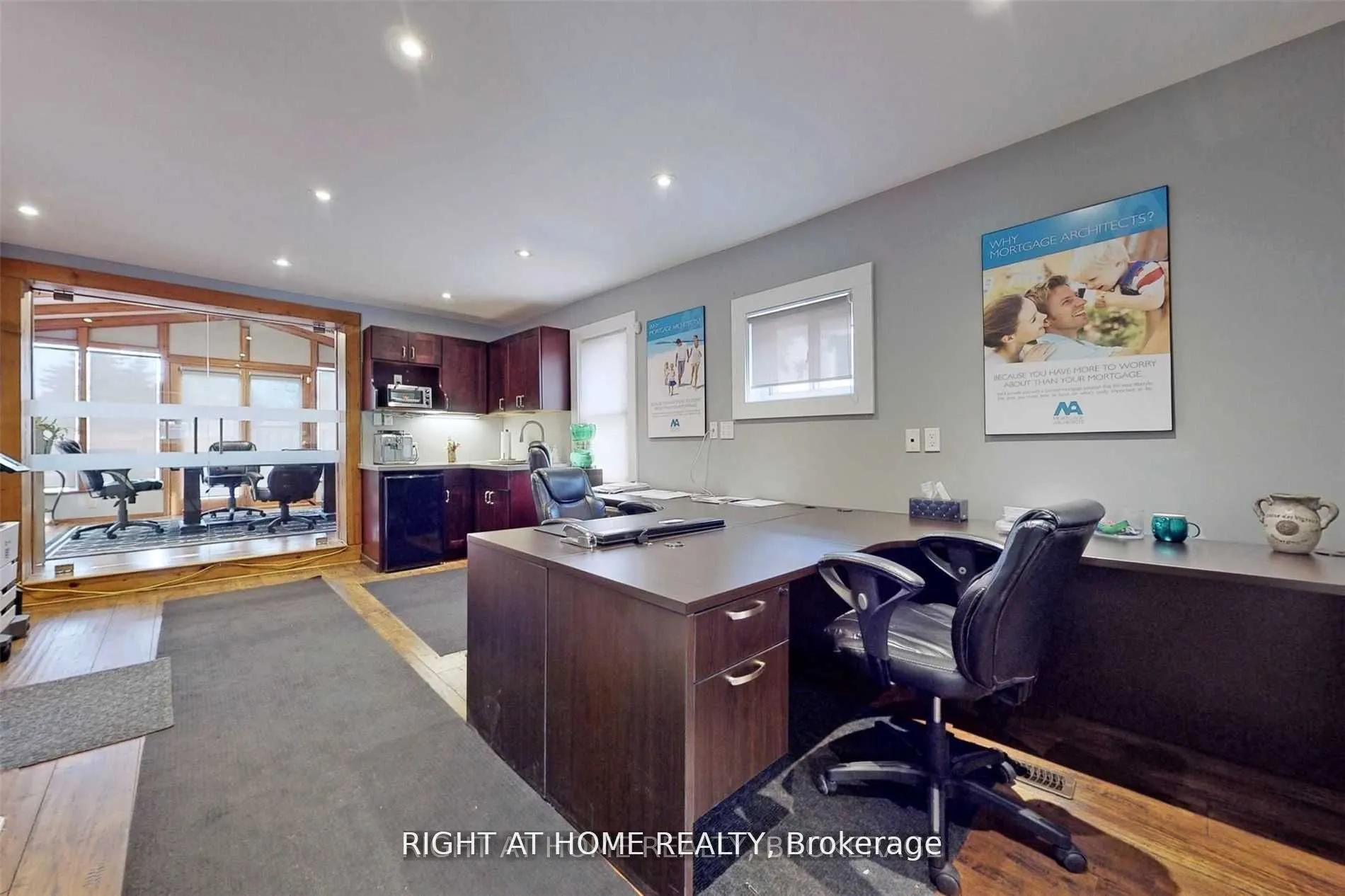 13066 Keele St