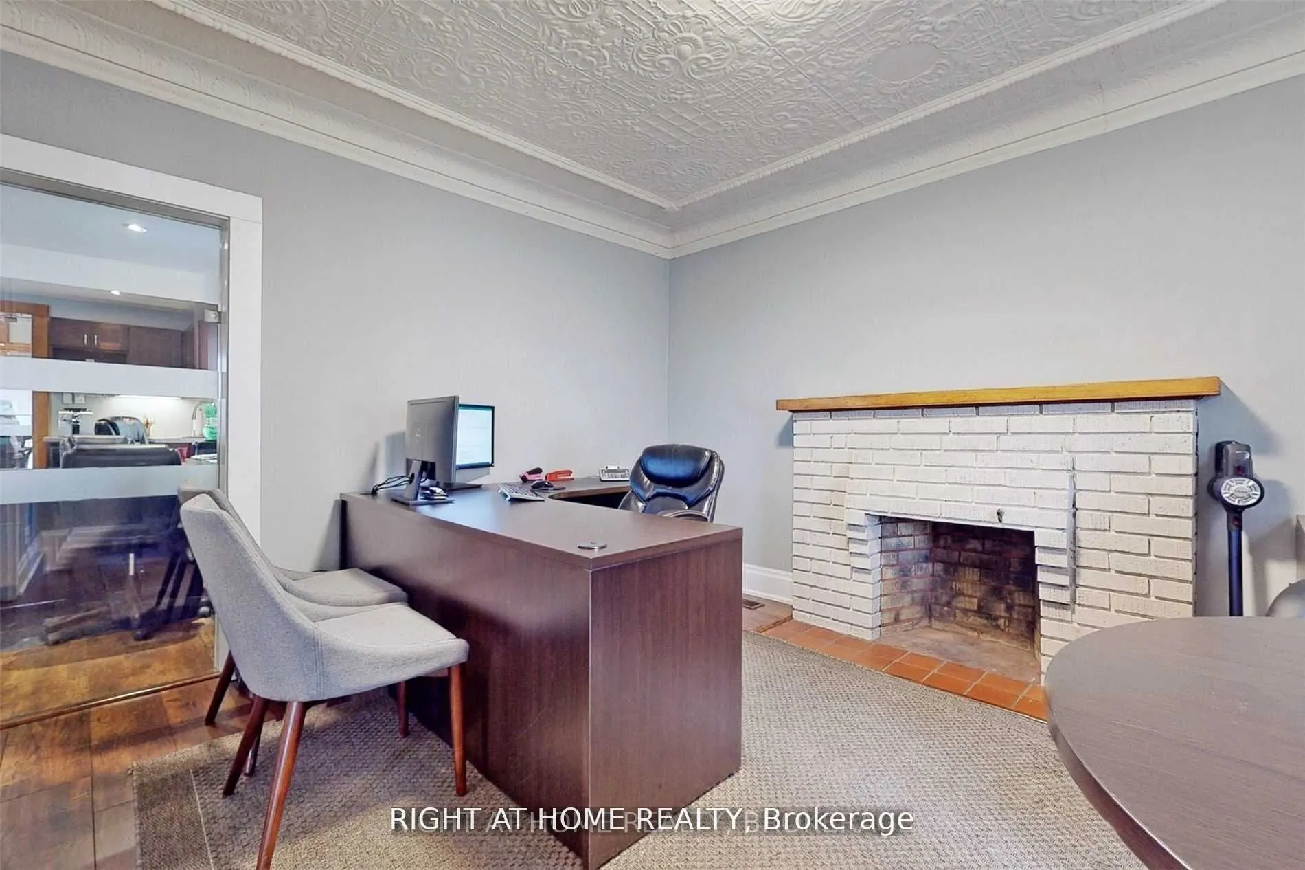 13066 Keele St