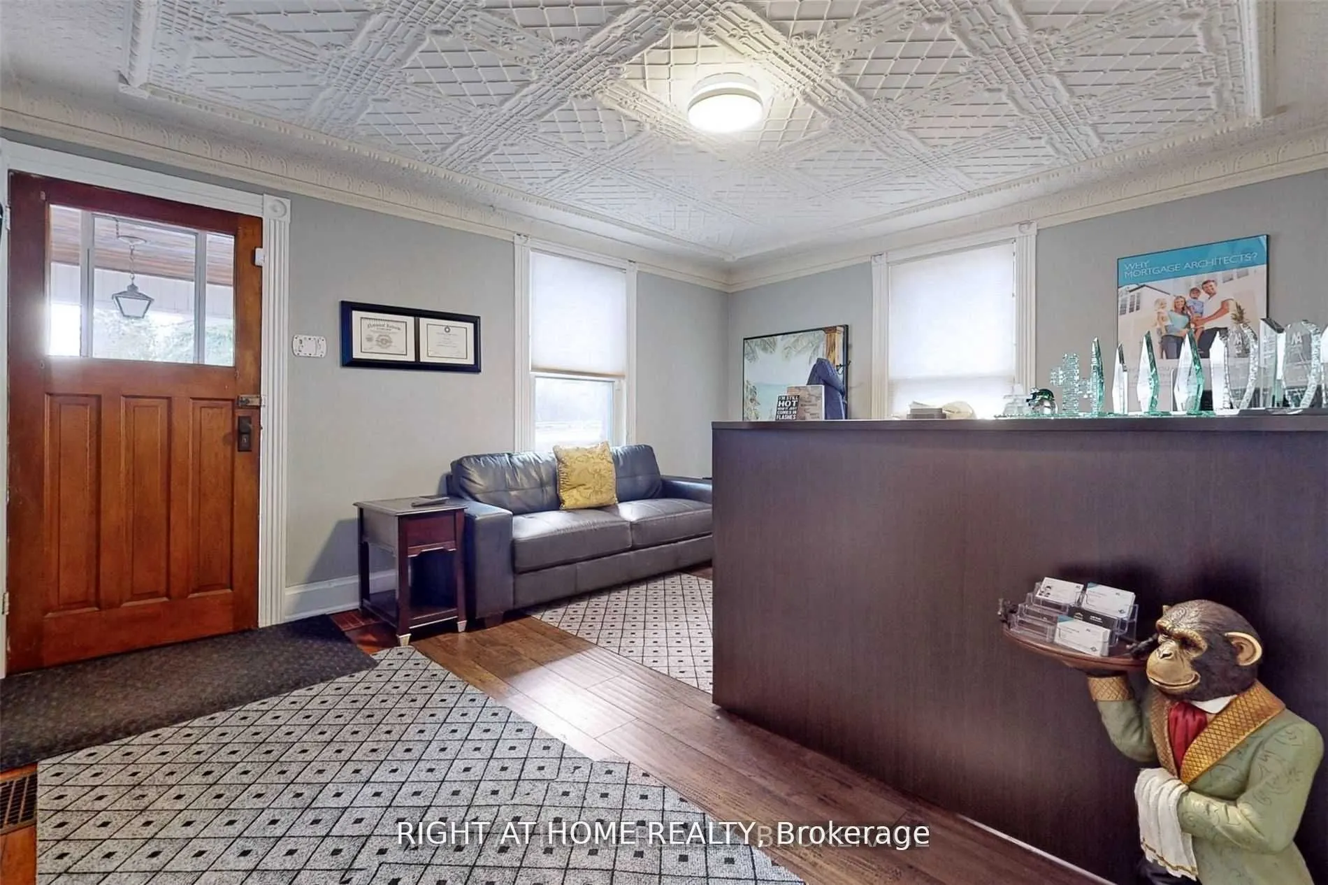 13066 Keele St