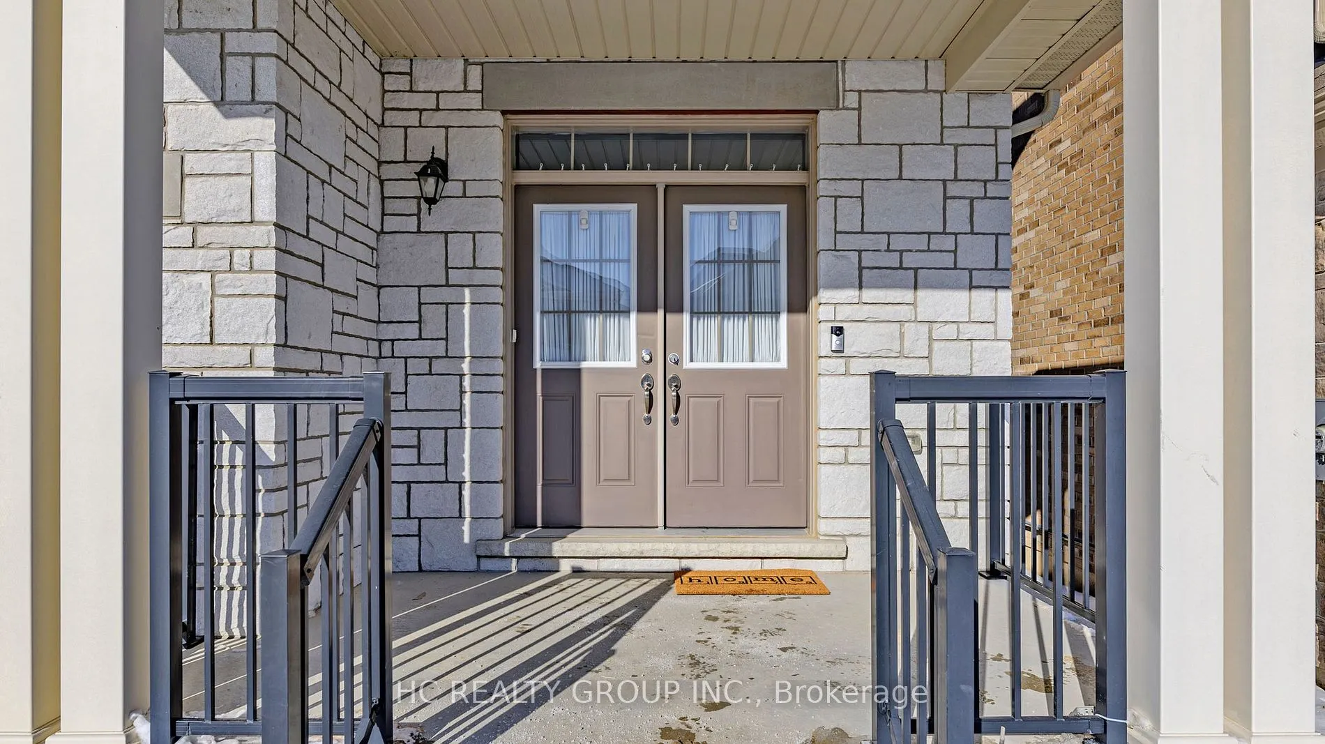 86 Robb Thompson Rd