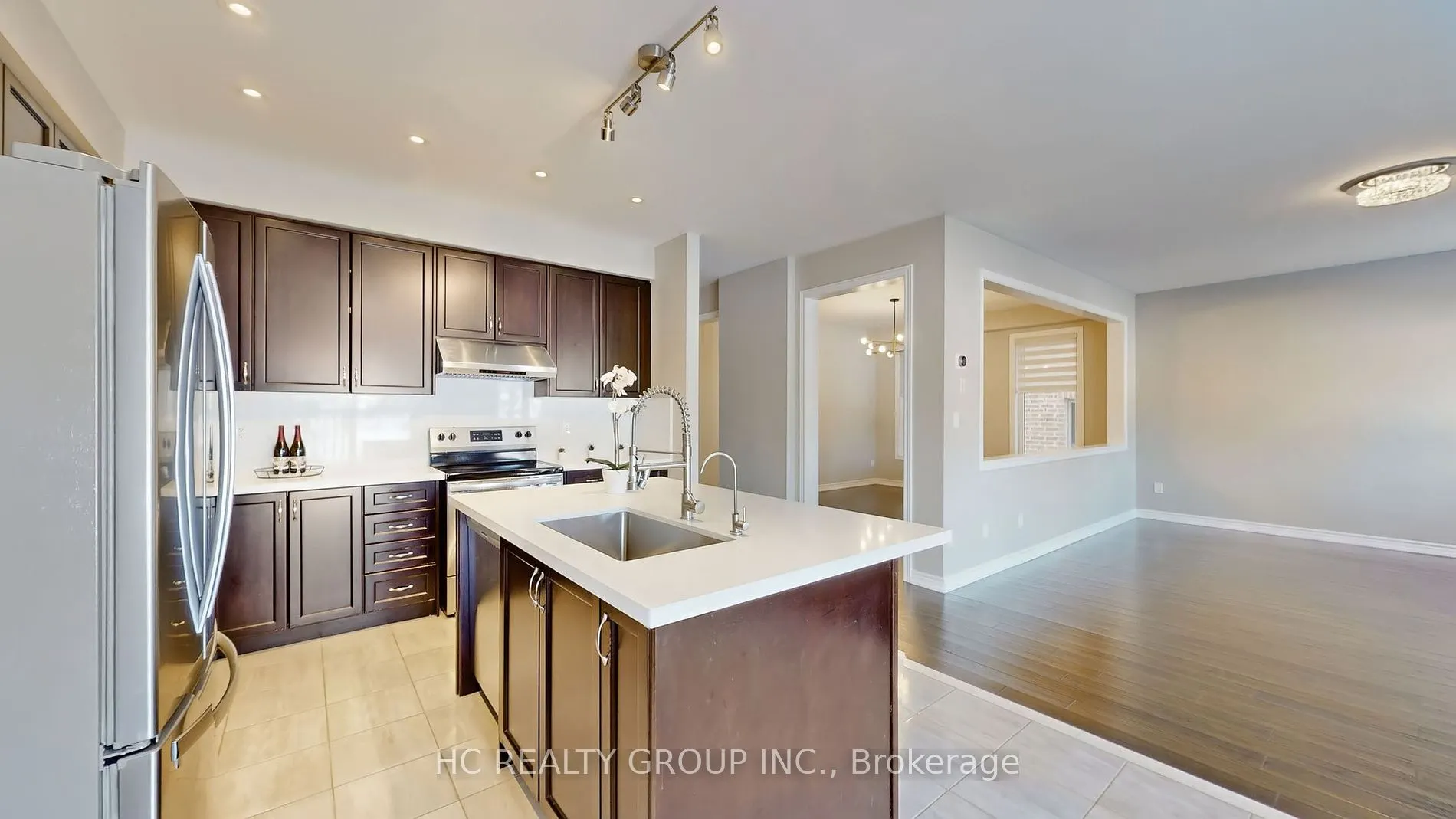 86 Robb Thompson Rd