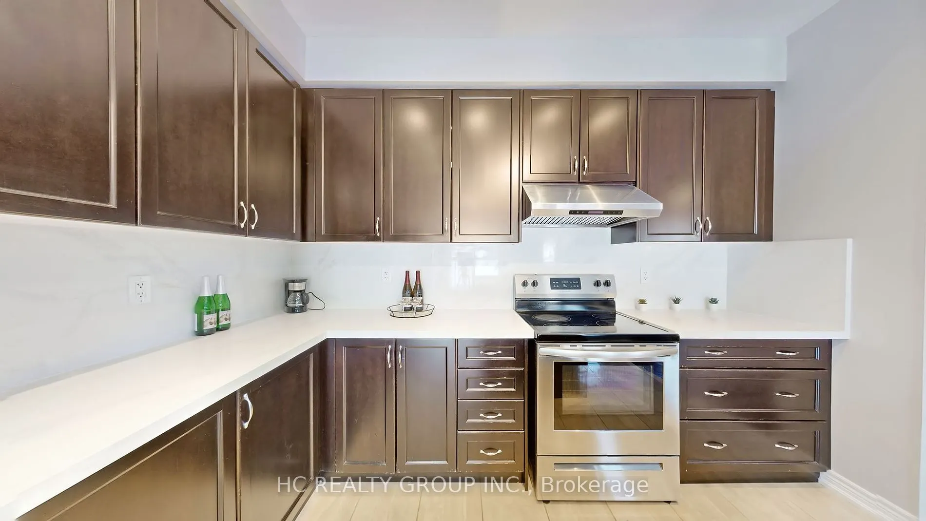 86 Robb Thompson Rd